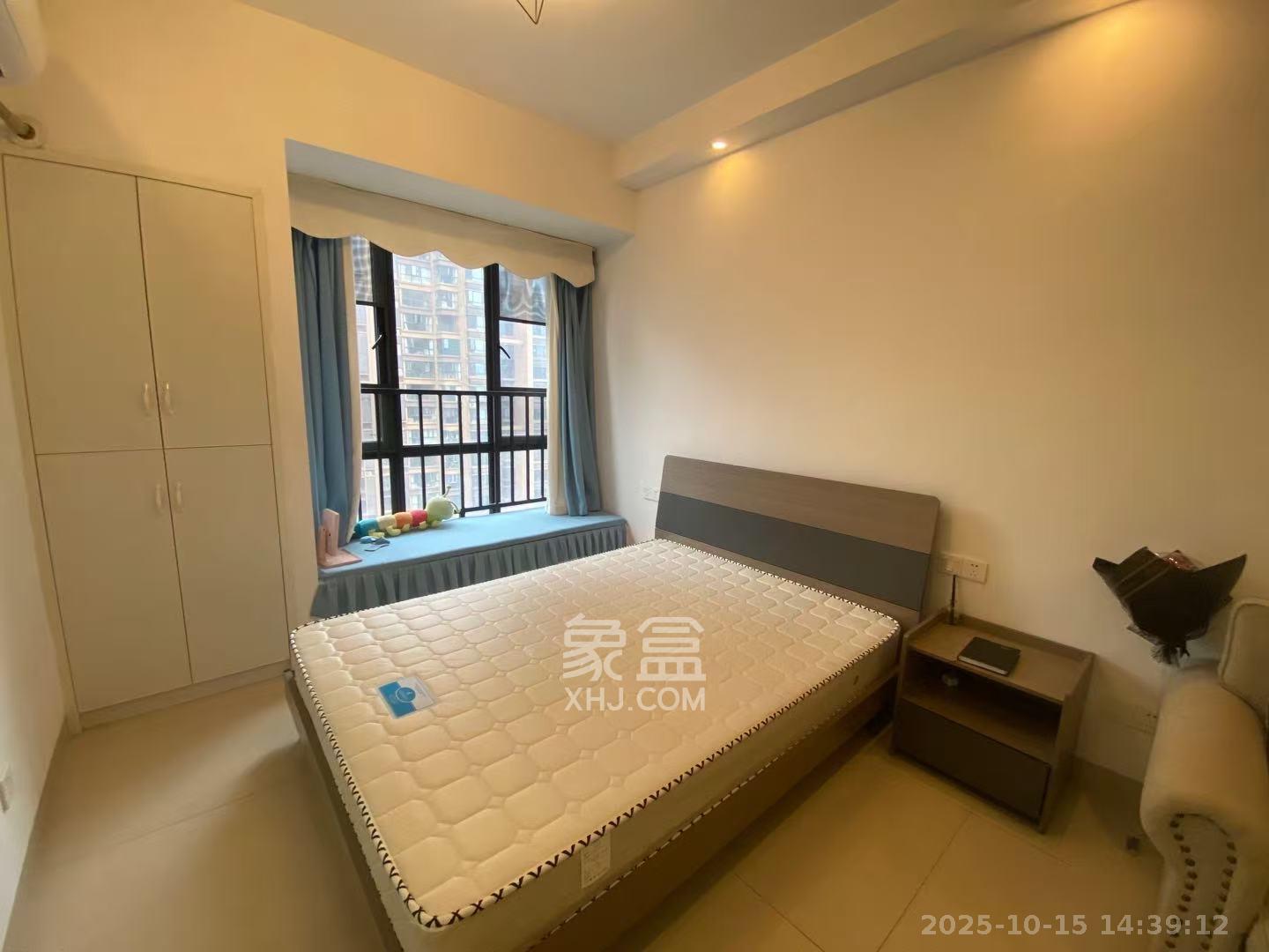 荣悦台  1室1厅1卫    1800.0元/月 荣悦台  1室1厅1卫    1800.0元/月室内图