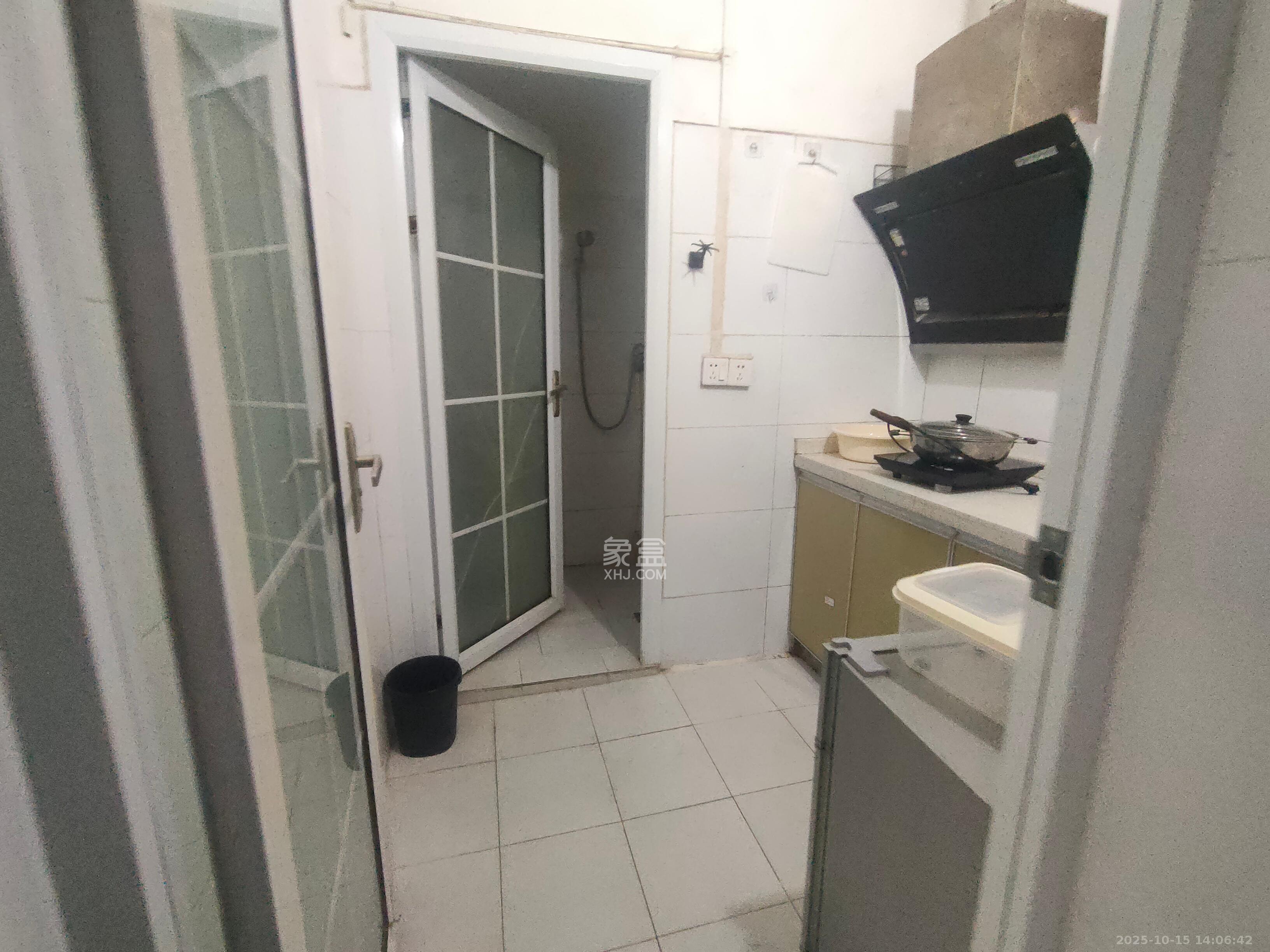 福安公寓  1室0厅1卫    1200.0元/月室内图