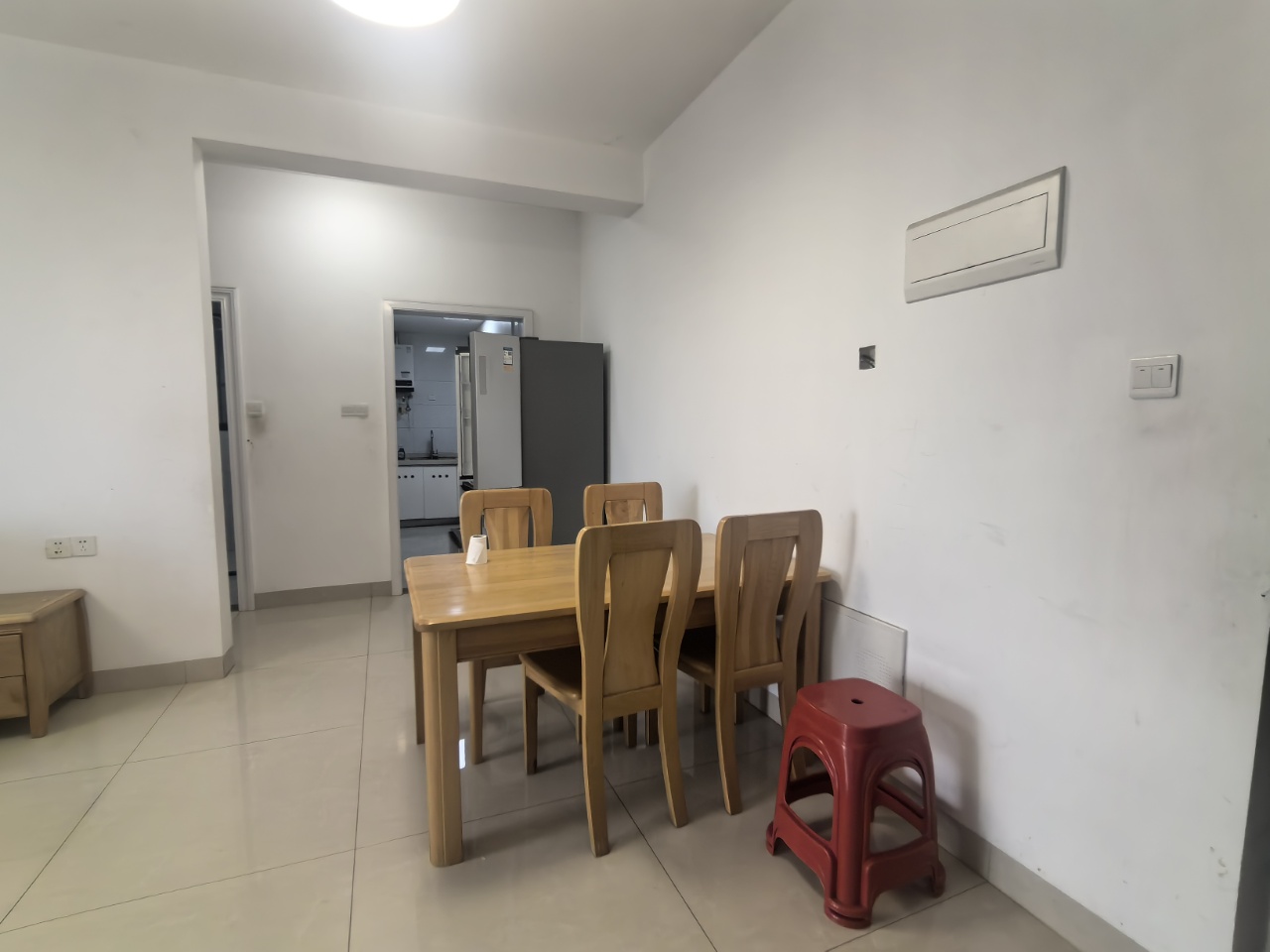 蓝城印象  3室2厅1卫    3500.0元/月 蓝城印象  3室2厅1卫    3500.0元/月室内图