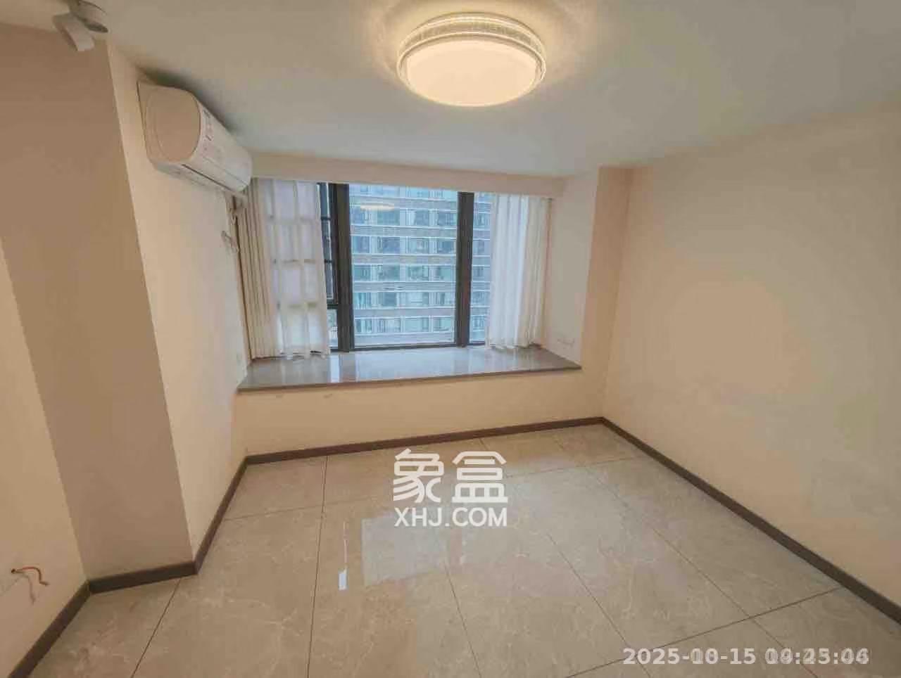 龙湖铂金岛  2室1厅1卫    2500.0元/月室内图