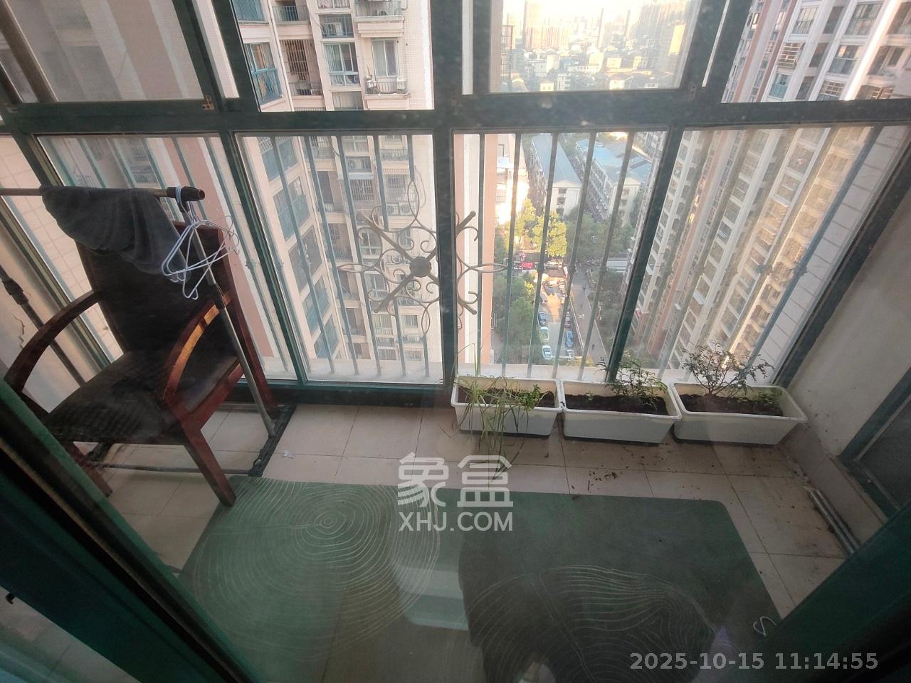 蝴蝶谷  1室1厅0卫    1100.0元/月室内图