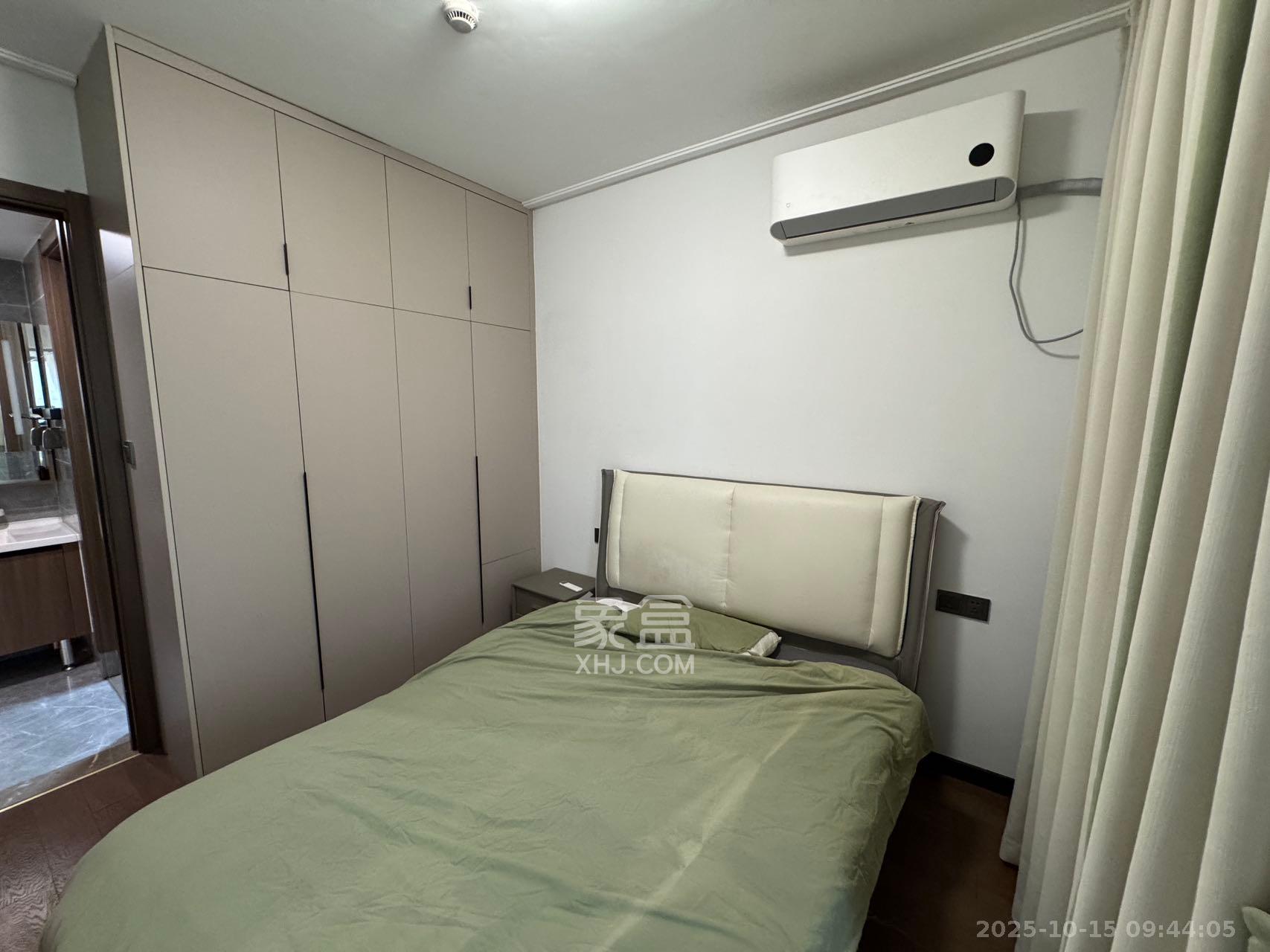 卓越中寰  3室2厅2卫    4200.0元/月室内图