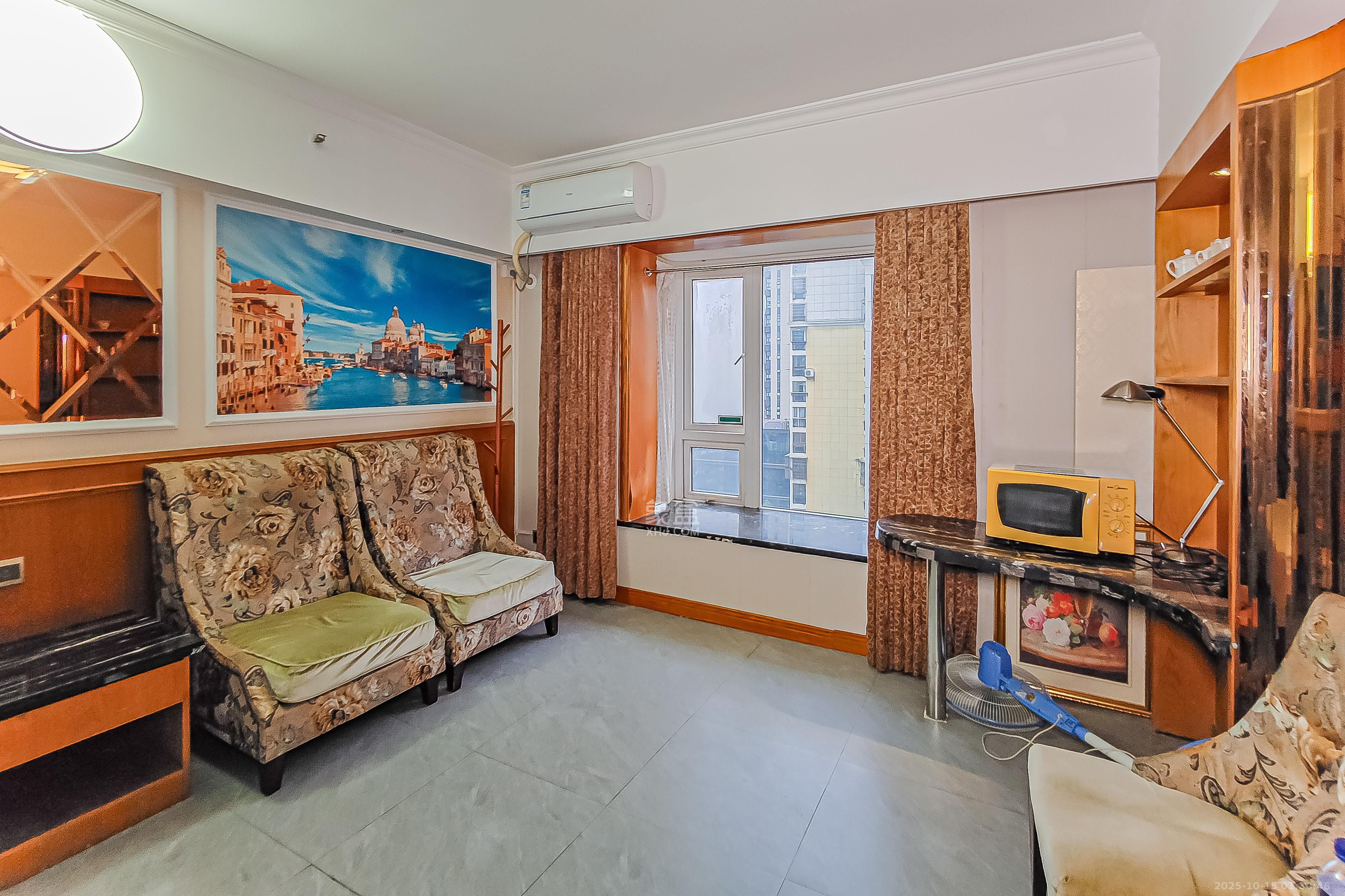 三重星都心  1室1厅1卫    32.8万客厅