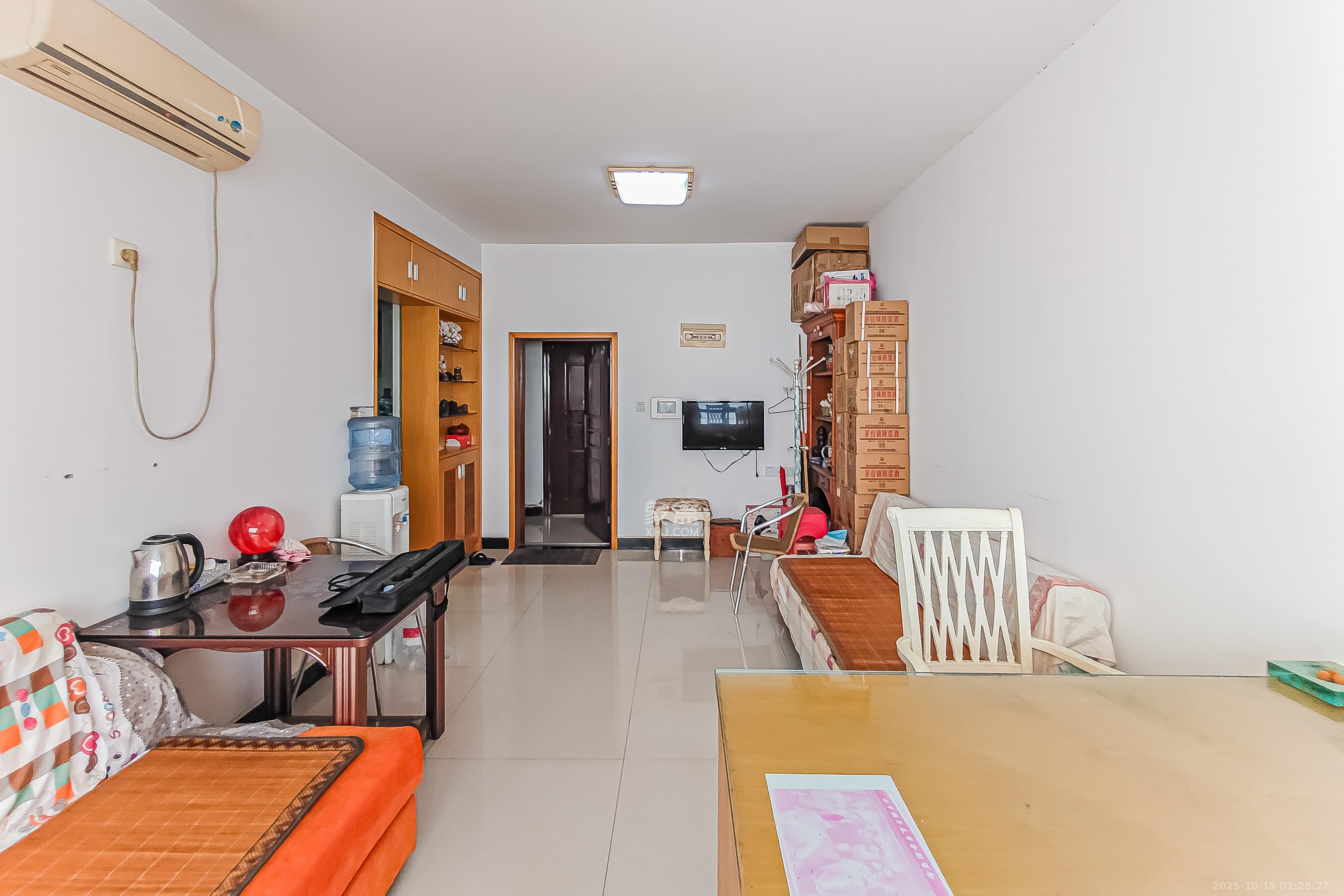 书院观邸  1室1厅1卫    48.0万 书院观邸  1室1厅1卫    48.0万客厅