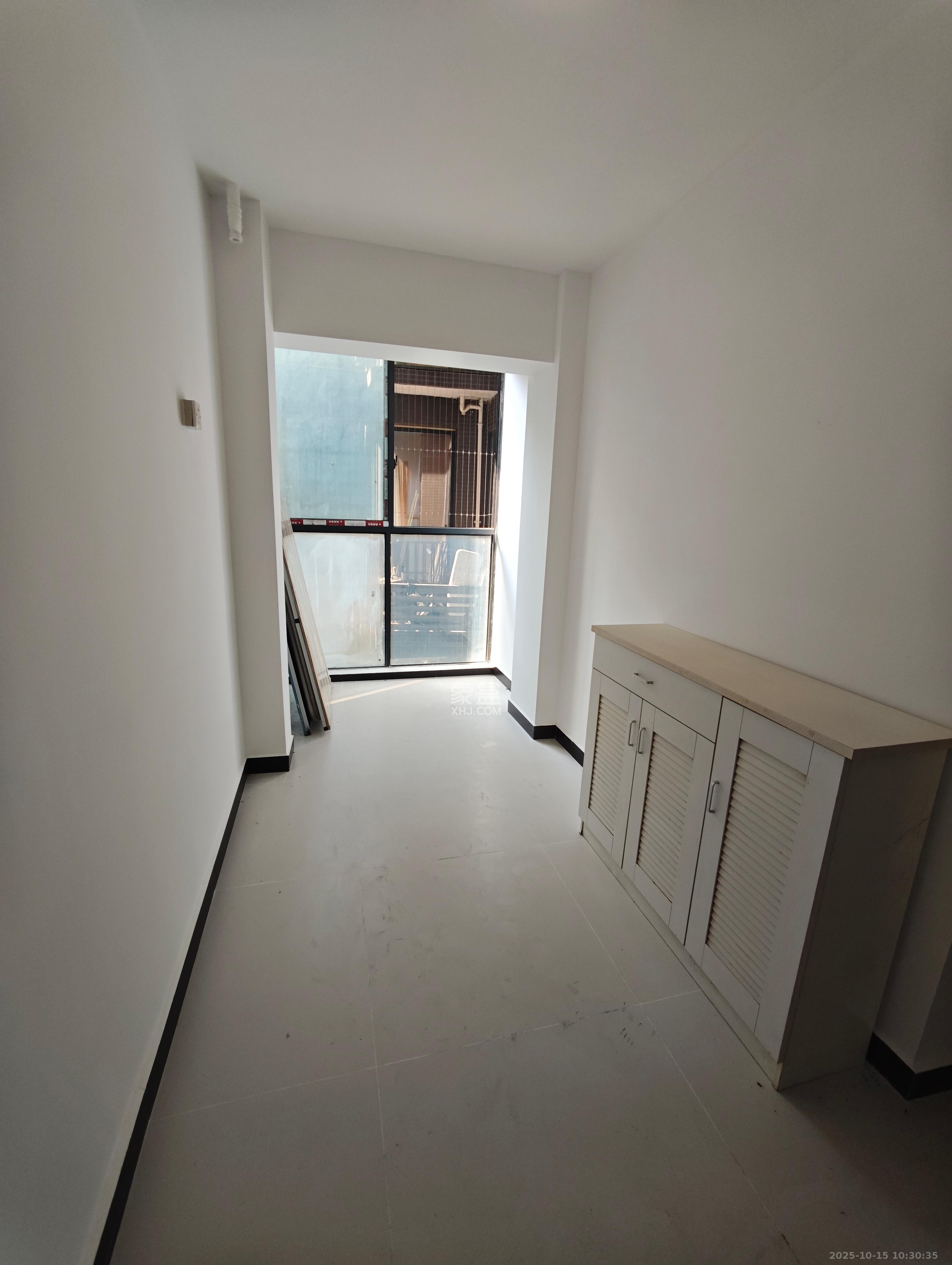 恒基凯旋门一二期  2室2厅1卫    1600.0元/月室内图