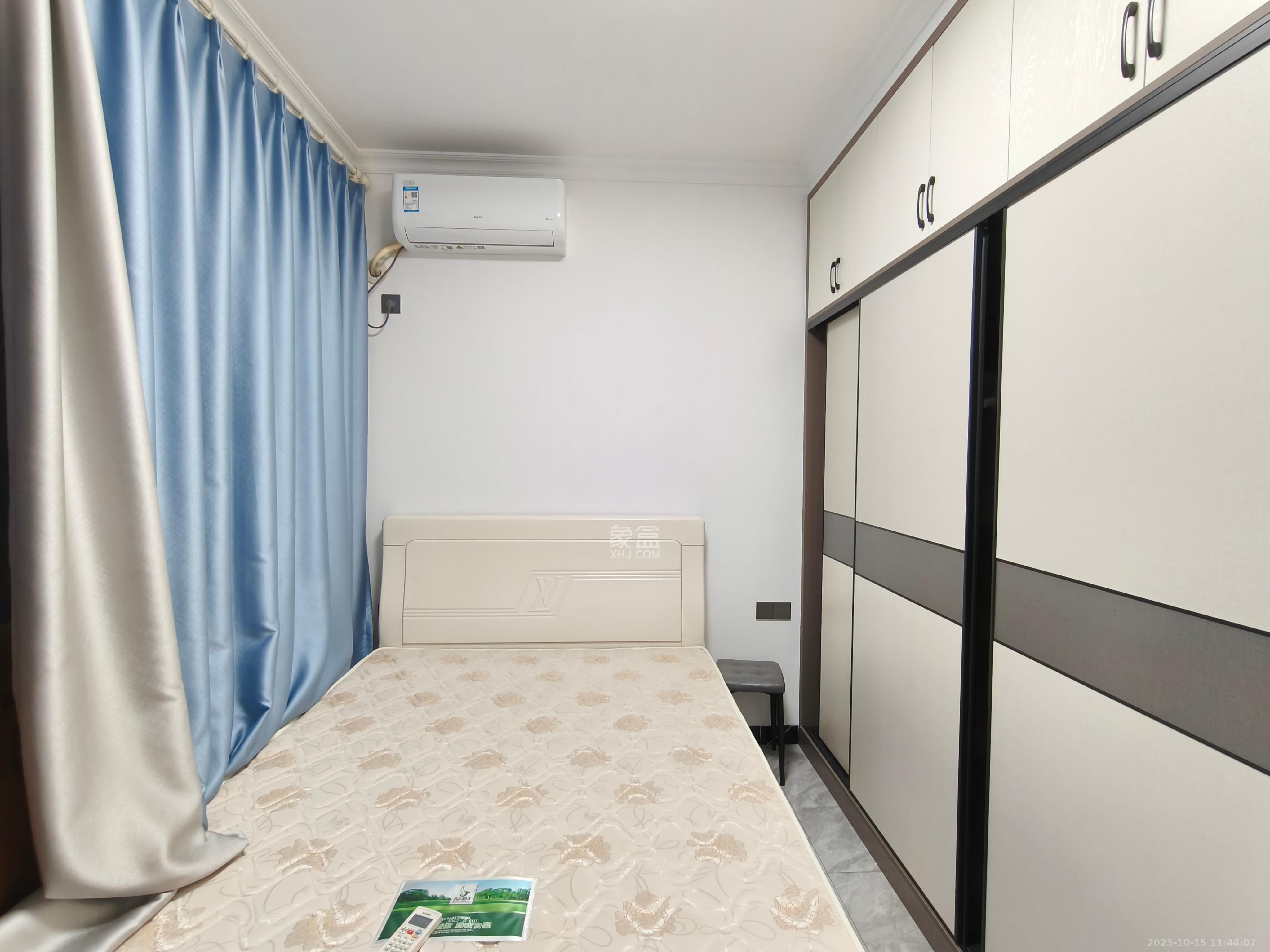 辉煌国际城二期 2室1厅1卫 2600.0元/月 辉煌国际城二期 2室1厅1卫 2600.0元/月室内图