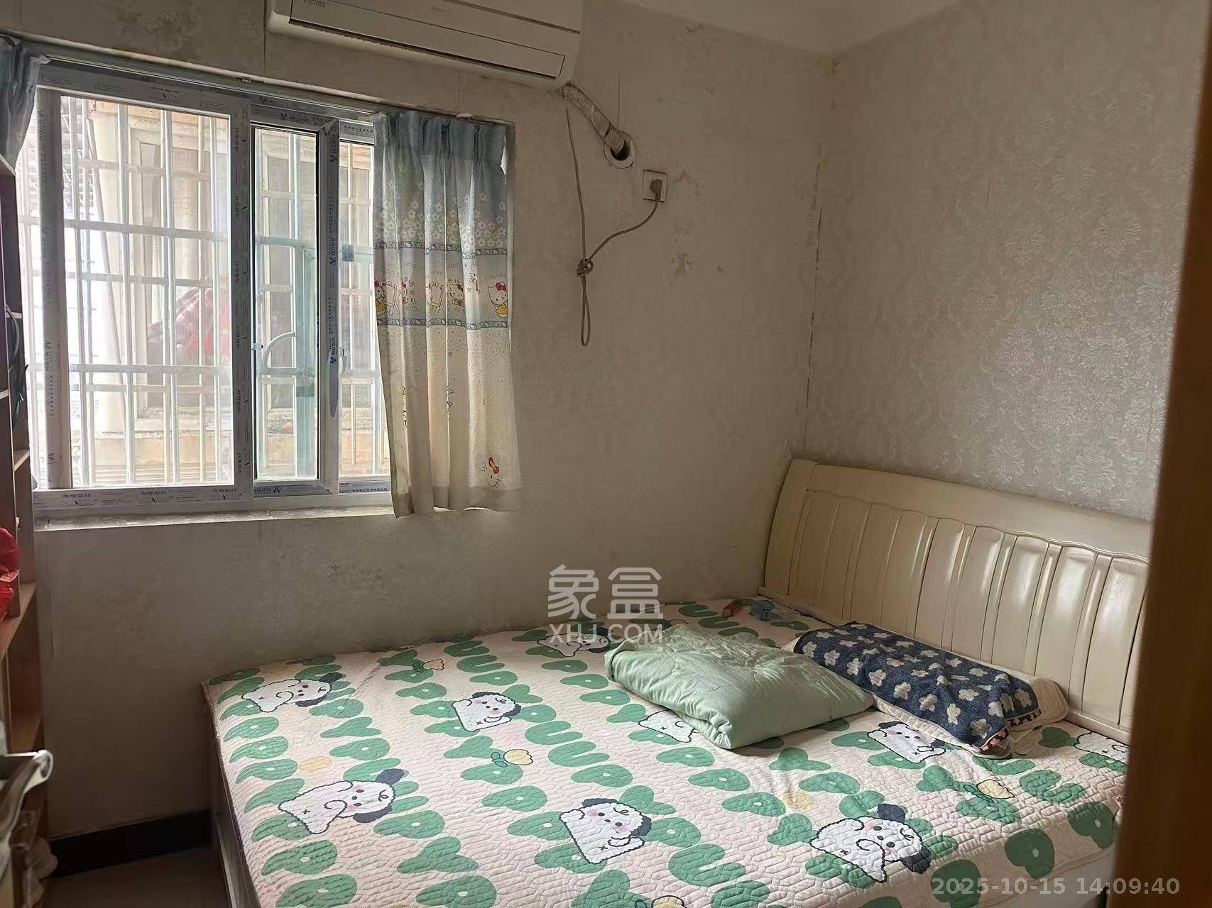 德润园  3室2厅1卫    2000.0元/月 德润园  3室2厅1卫    2000.0元/月室内图