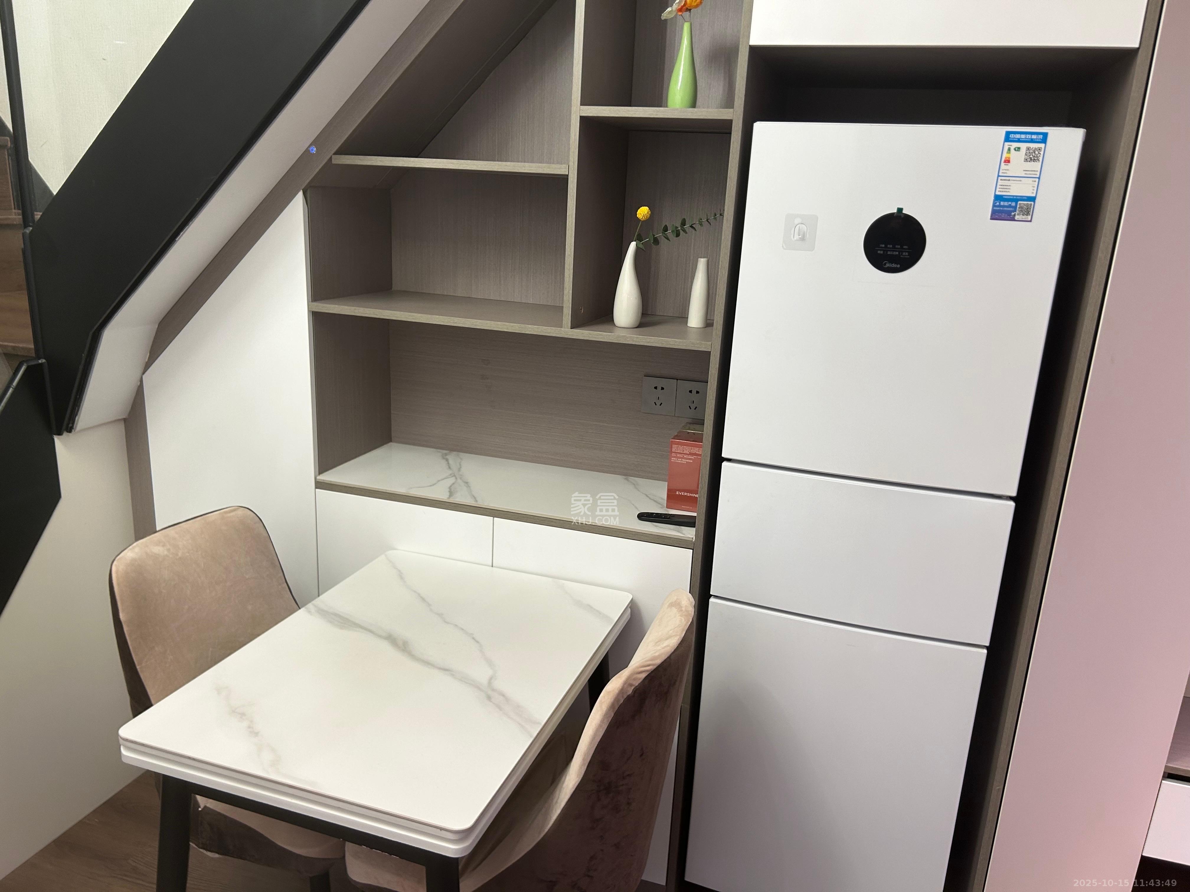 达美寰宇中心  2室1厅1卫    3800.0元/月室内图