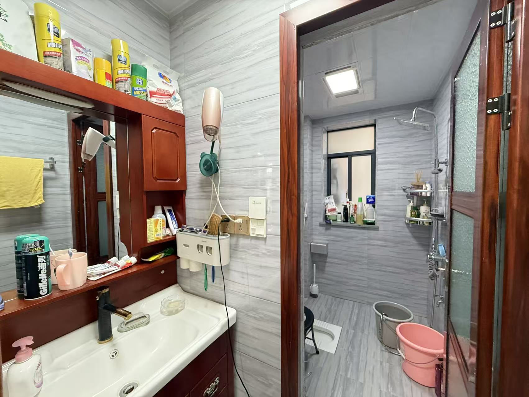 学府花园(文苑瑞景)  4室2厅2卫    108.8万 学府花园(文苑瑞景)  4室2厅2卫    108.8万室内图