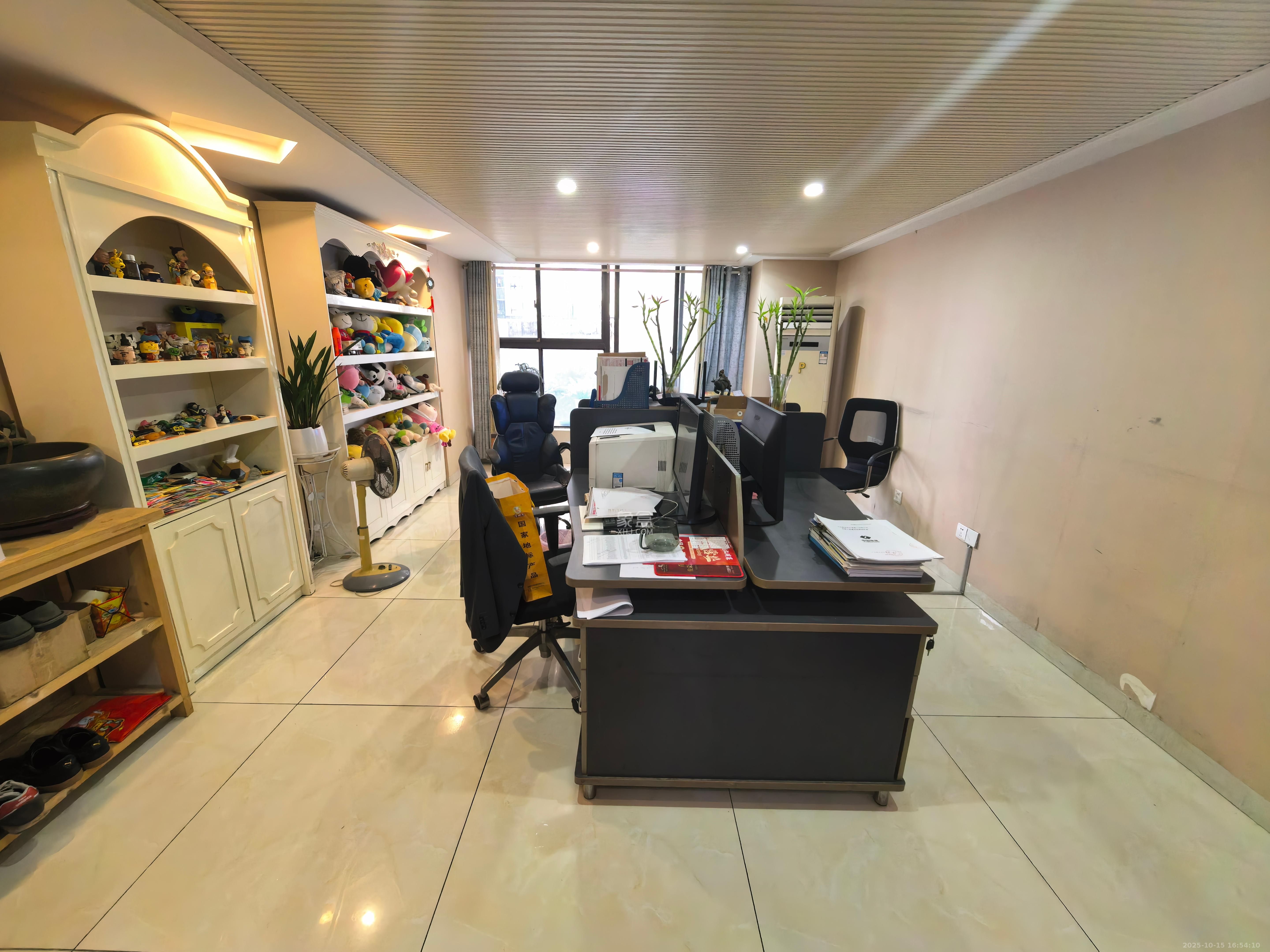 金科时代中心  1室1厅1卫    1500.0元/月