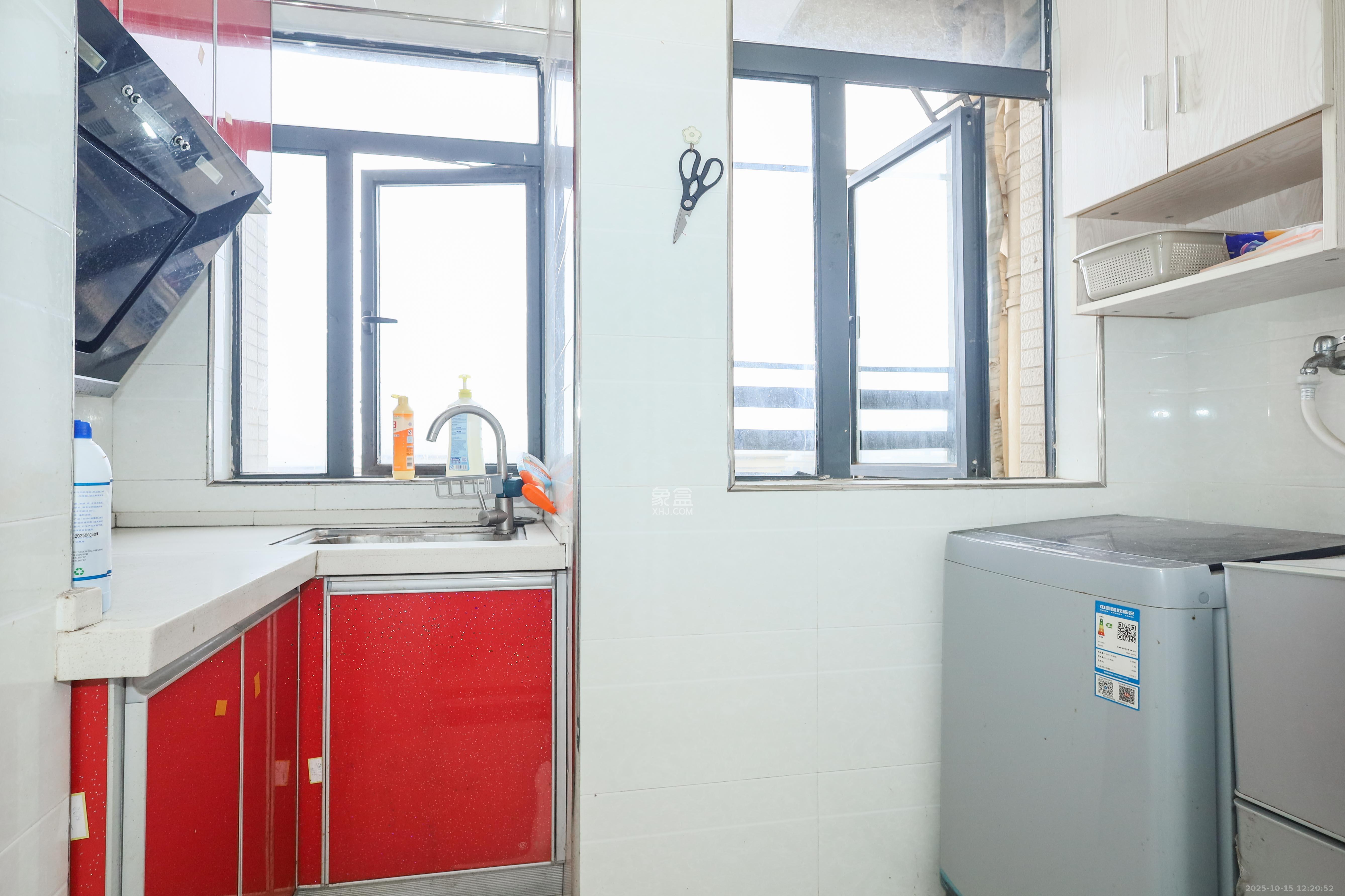 保利麓谷林语I区  1室1厅1卫    18.5万 保利麓谷林语I区  1室1厅1卫    18.5万厨房