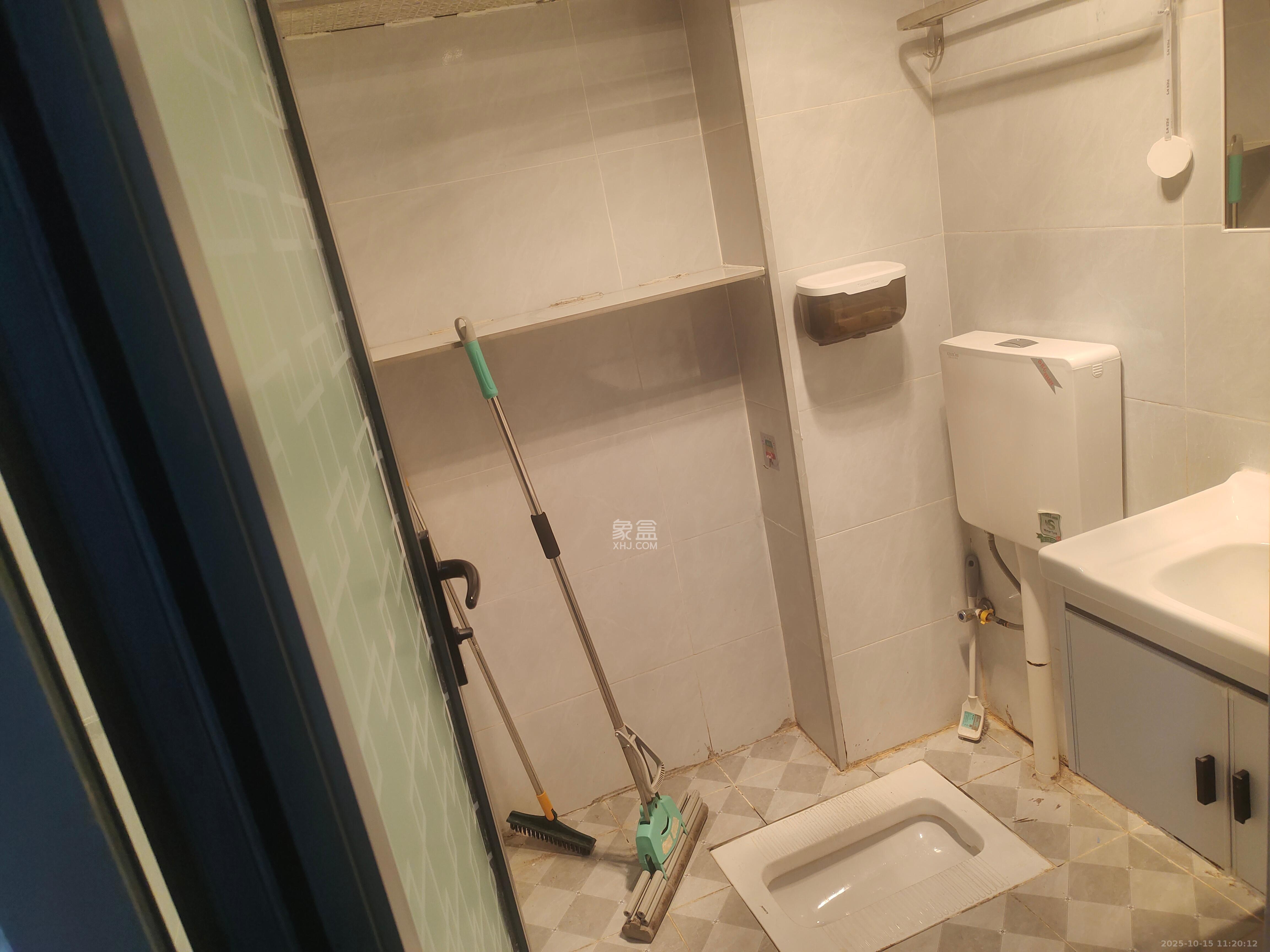 潇湘名城(新里程潇湘名城)  1室0厅0卫    2100.0元/月室内图