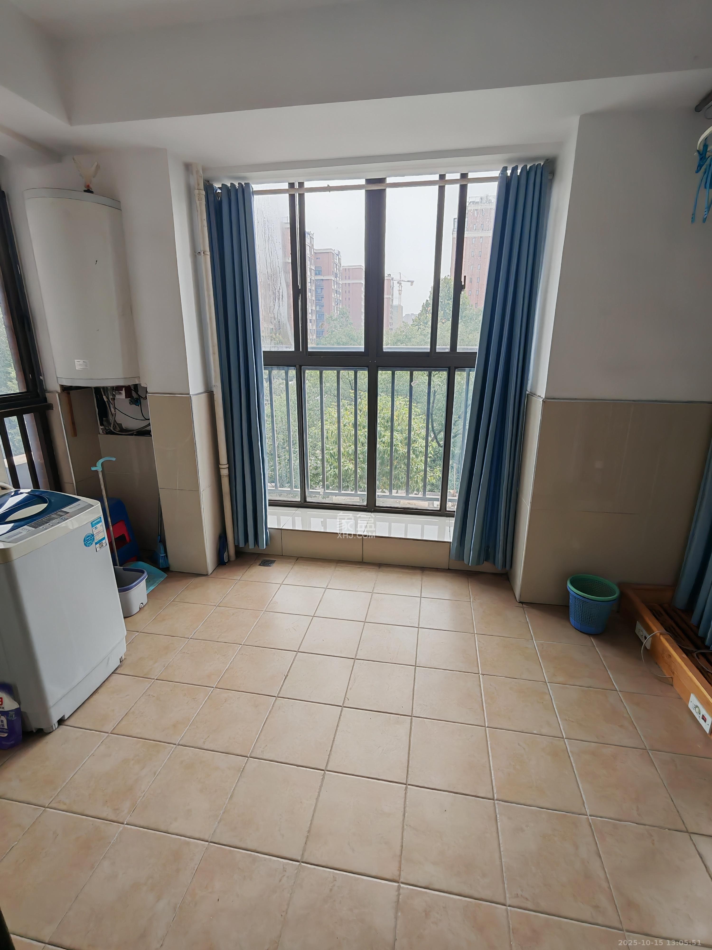 绿地公馆（绿地名邸）  2室2厅1卫    2000.0元/月室内图