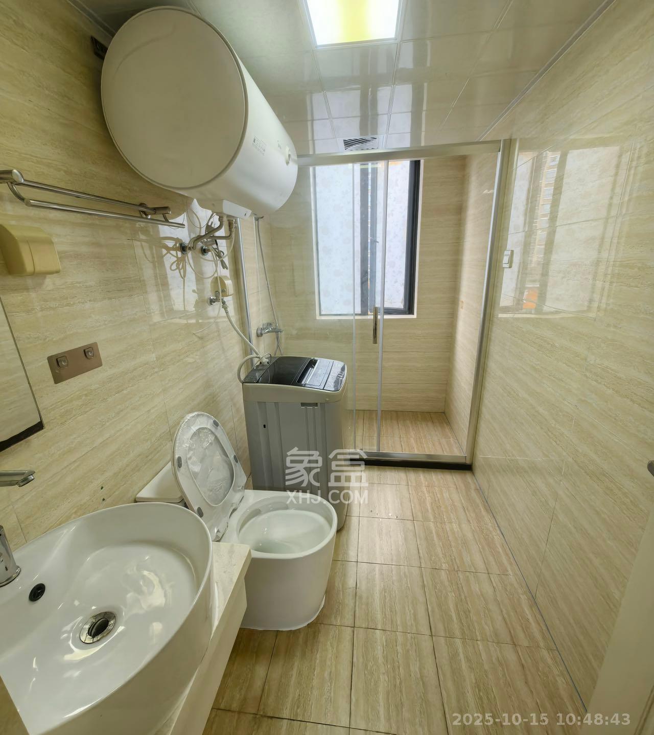 万芙锦城  1室1厅1卫    1800.0元/月室内图