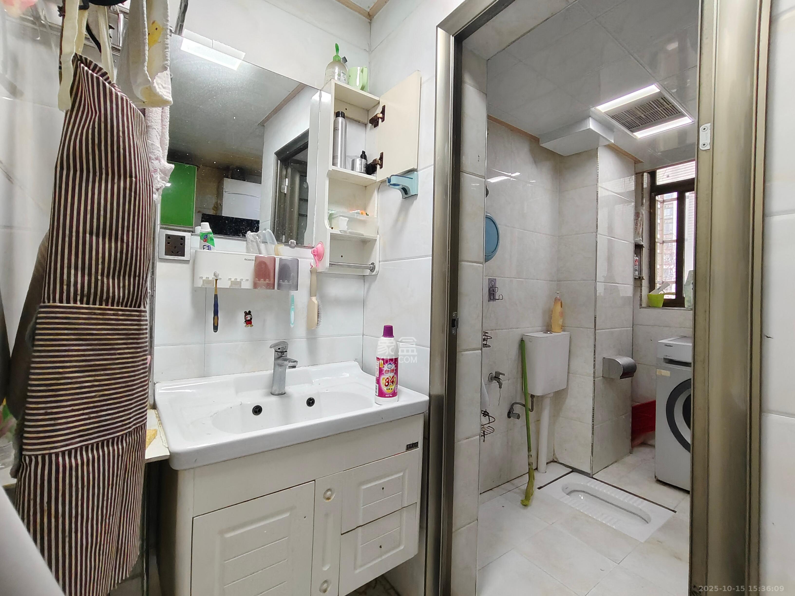 马王堆汽配城  3室2厅1卫    2200.0元/月 马王堆汽配城  3室2厅1卫    2200.0元/月室内图