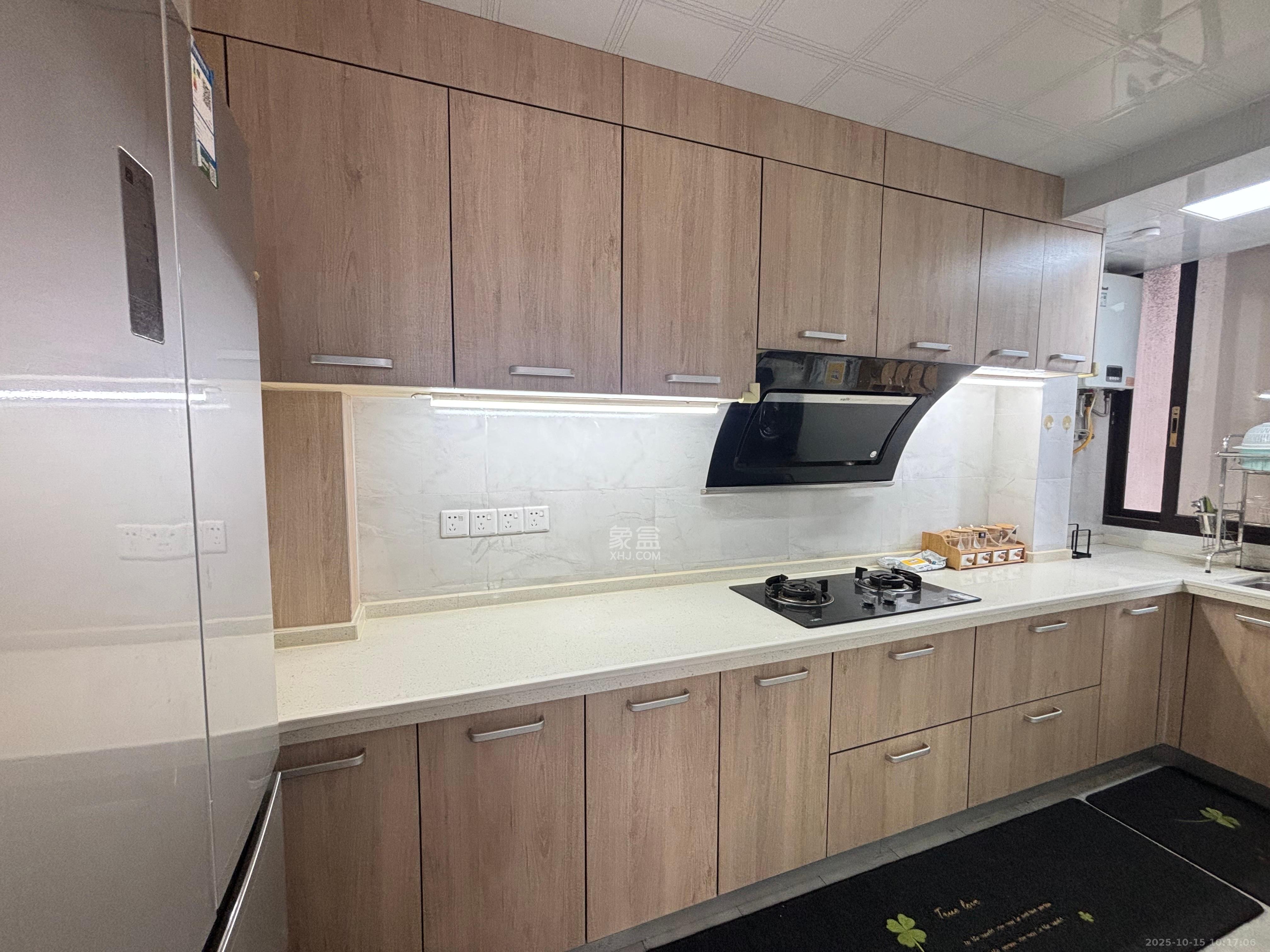 梅溪湖合能璞丽  3室2厅2卫    2800.0元/月 梅溪湖合能璞丽  3室2厅2卫    2800.0元/月室内图