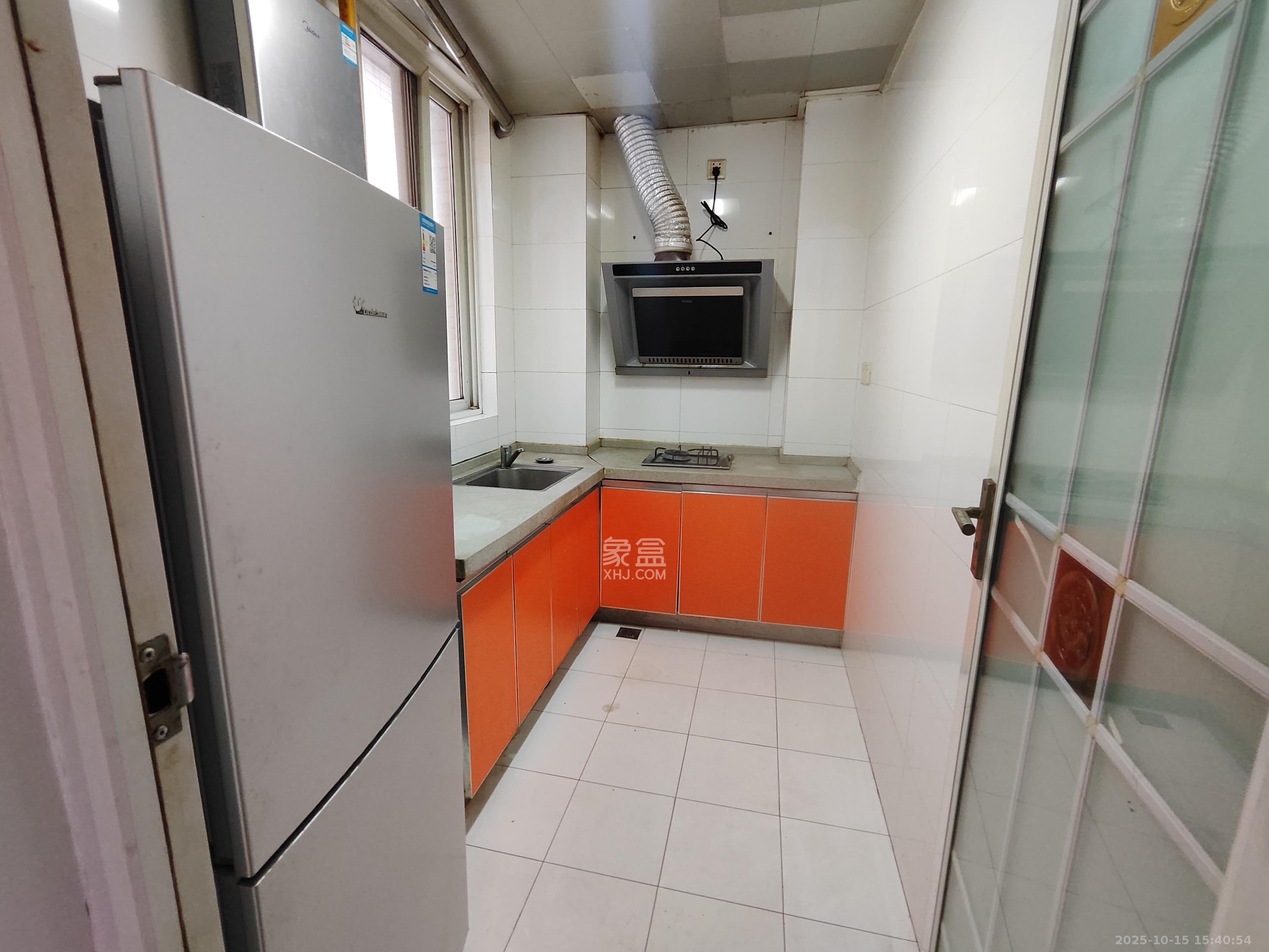 月湖兰庭 2室1厅1卫 2200.0元/月 月湖兰庭 2室1厅1卫 2200.0元/月室内图