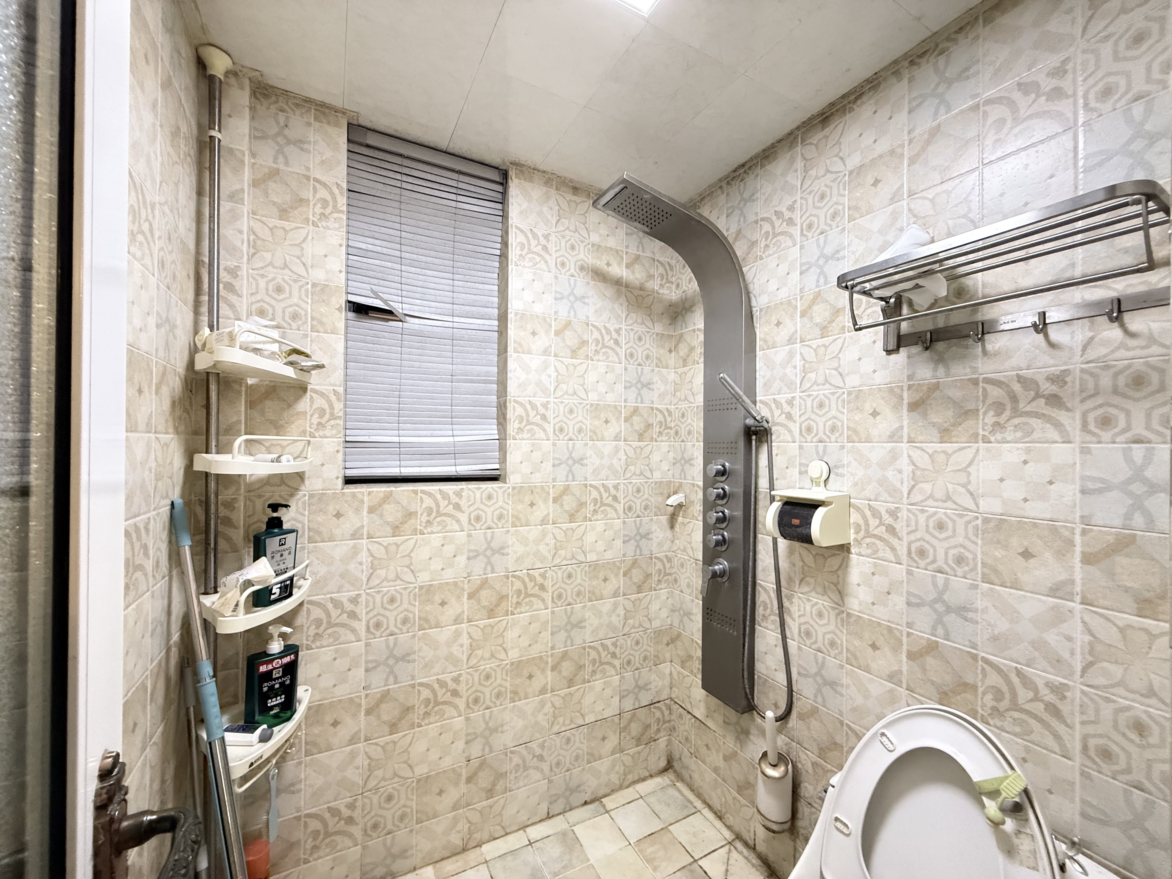 昌茂城邦  2室2厅1卫    3200.0元/月室内图