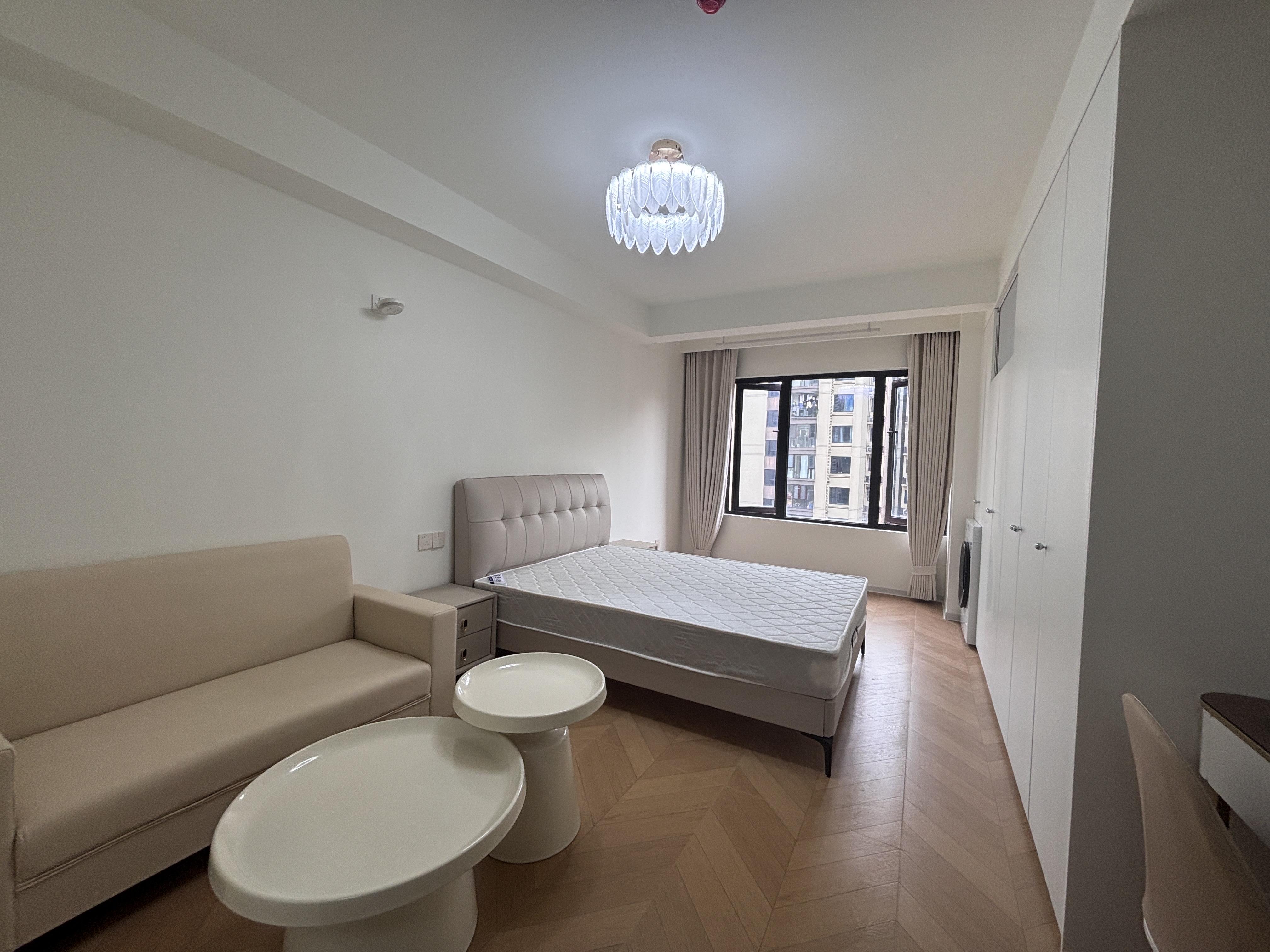 中海珑悦府 1室1厅1卫 1300.0元/月 中海珑悦府 1室1厅1卫 1300.0元/月户型图