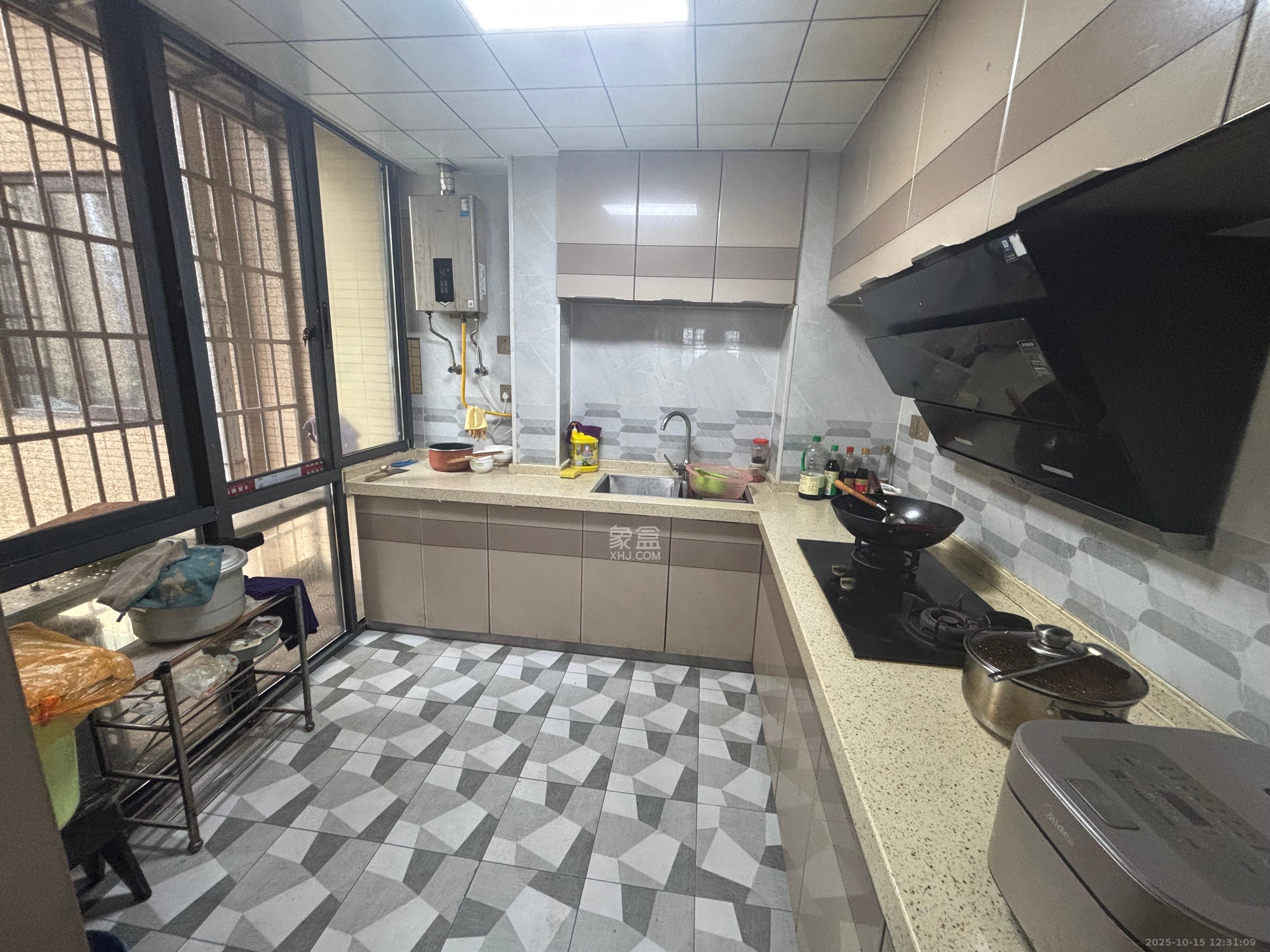 星城新宇川河苑  2室2厅1卫    1850.0元/月