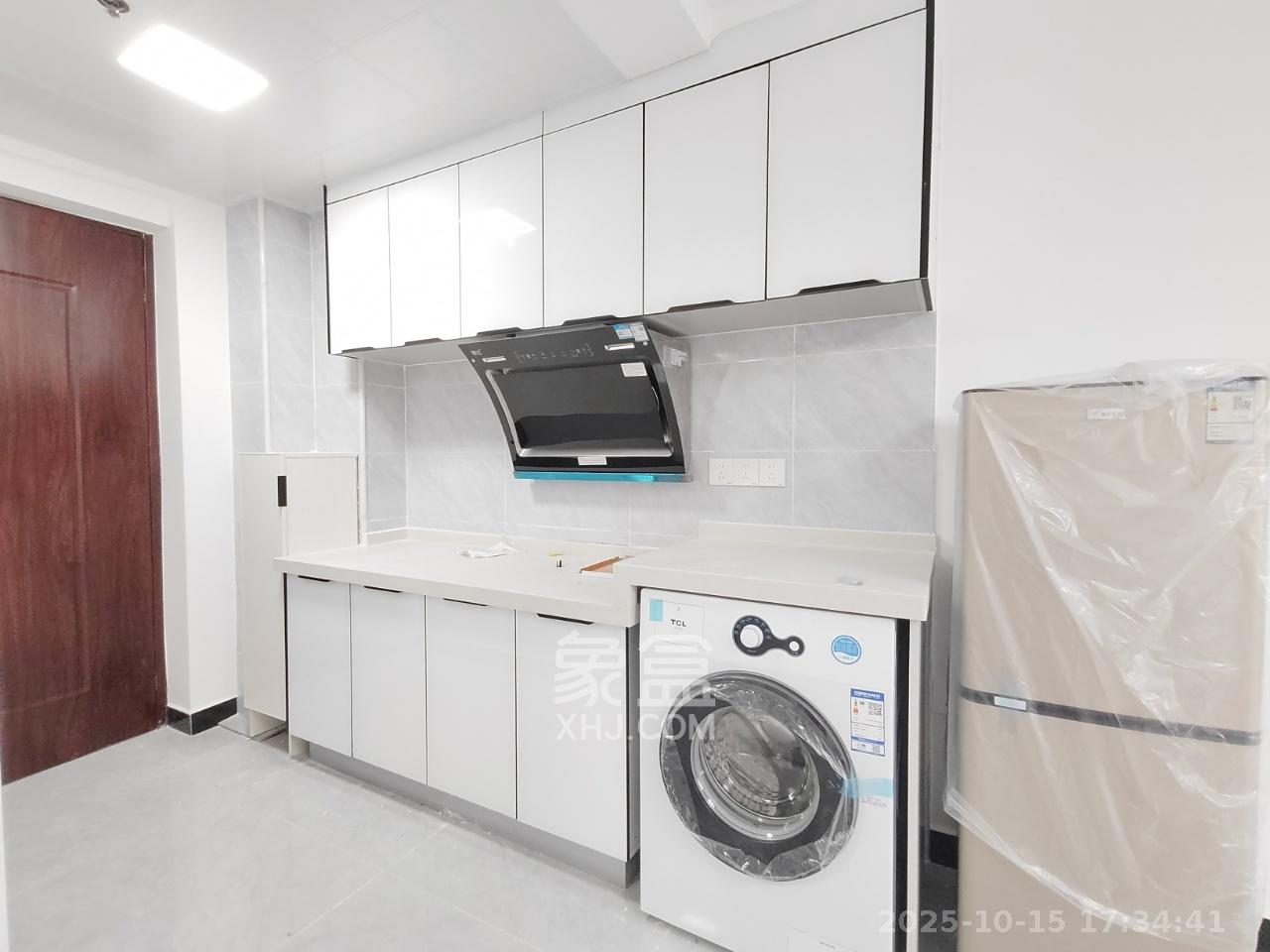 保利海德公园 1室1厅1卫 1800.0元/月 保利海德公园 1室1厅1卫 1800.0元/月室内图