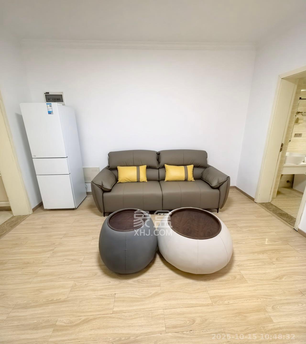 万芙锦城  1室1厅1卫    1800.0元/月室内图