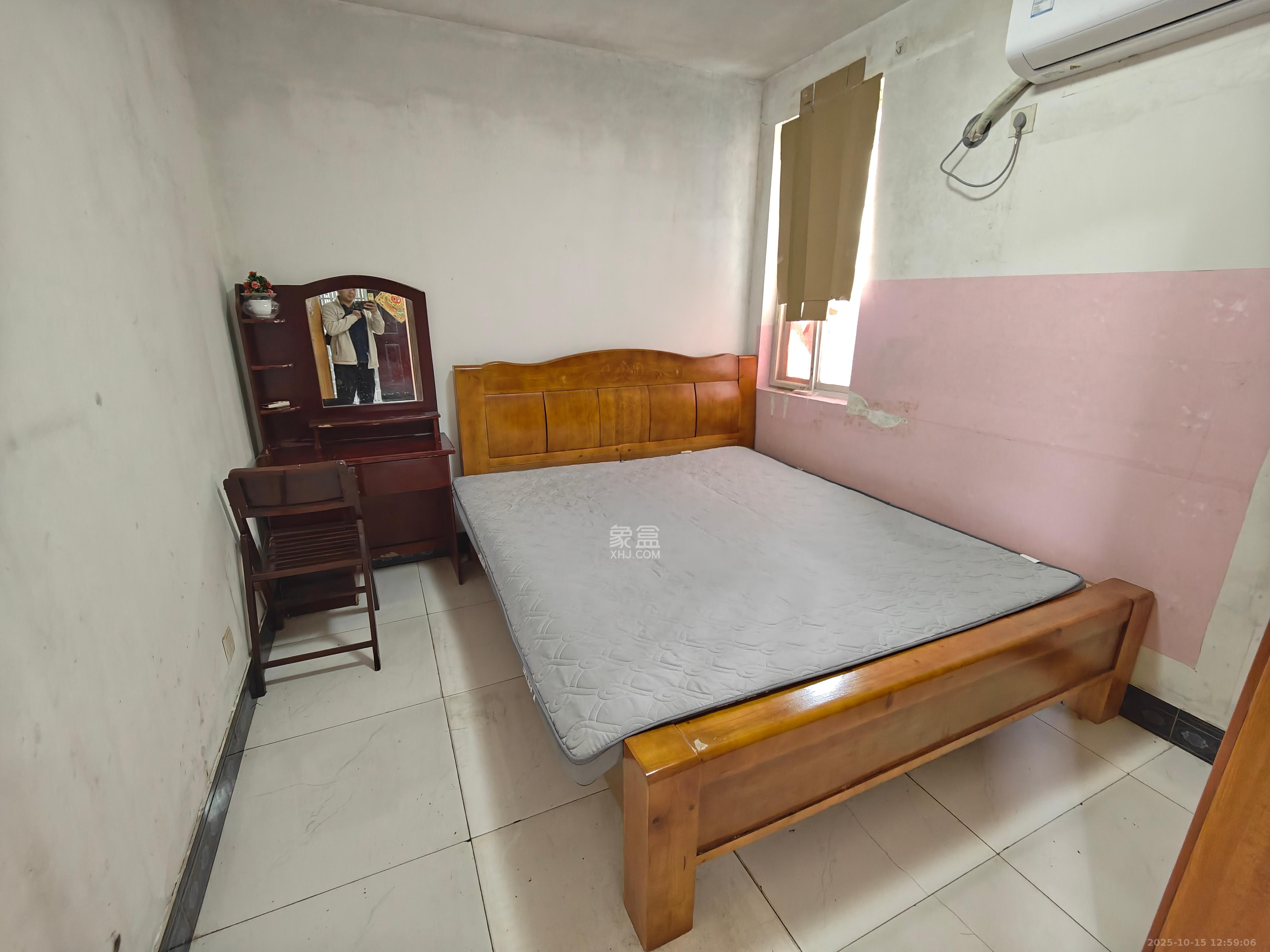 老灯泡厂宿舍（啤酒厂宿舍）  2室2厅1卫    1650.0元/月室内图