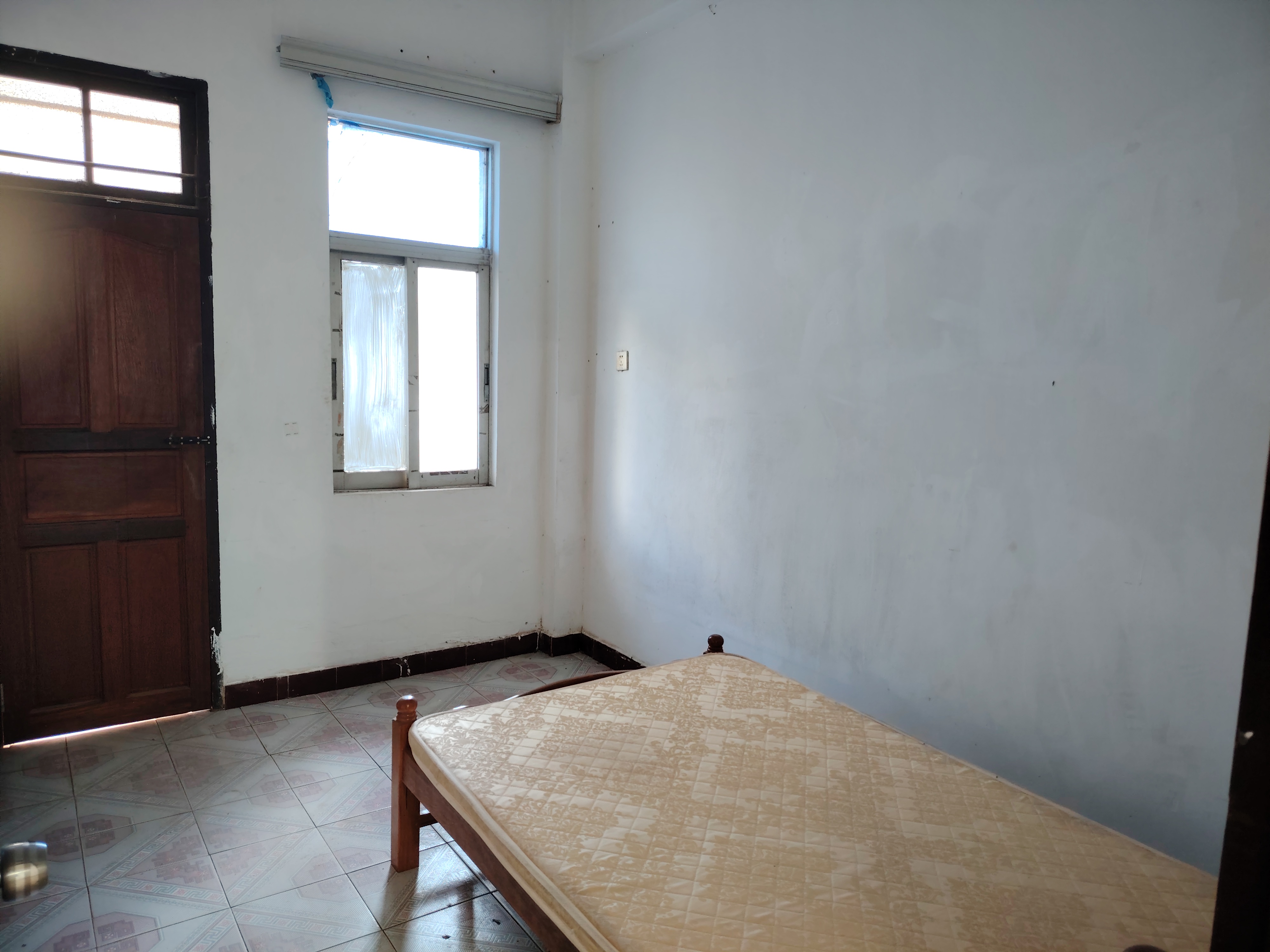 兰海佳园 4室2厅2卫 1300.0元/月 兰海佳园 4室2厅2卫 1300.0元/月室内图