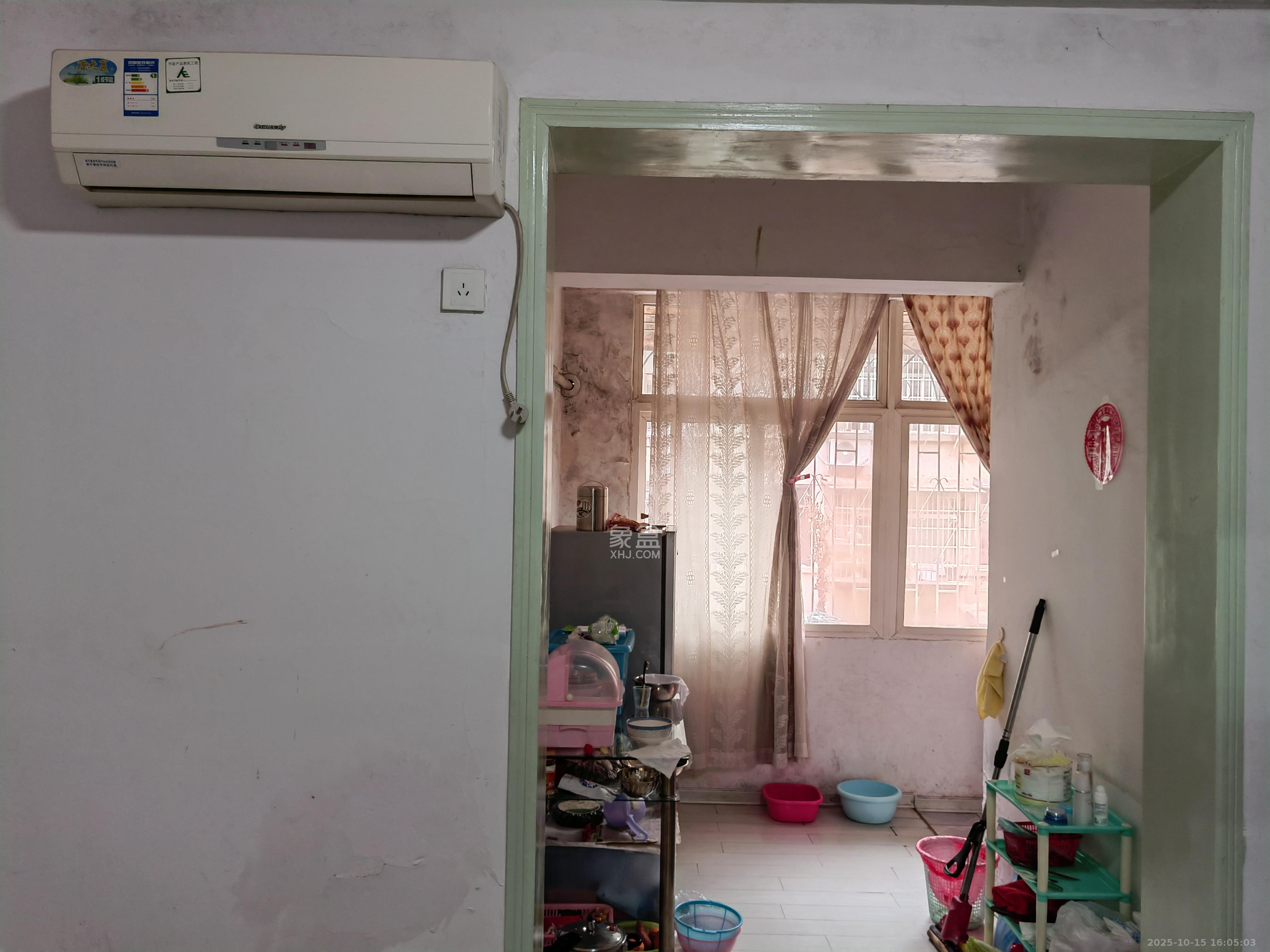 化工宿舍  2室2厅1卫    1500.0元/月 化工宿舍  2室2厅1卫    1500.0元/月室内图