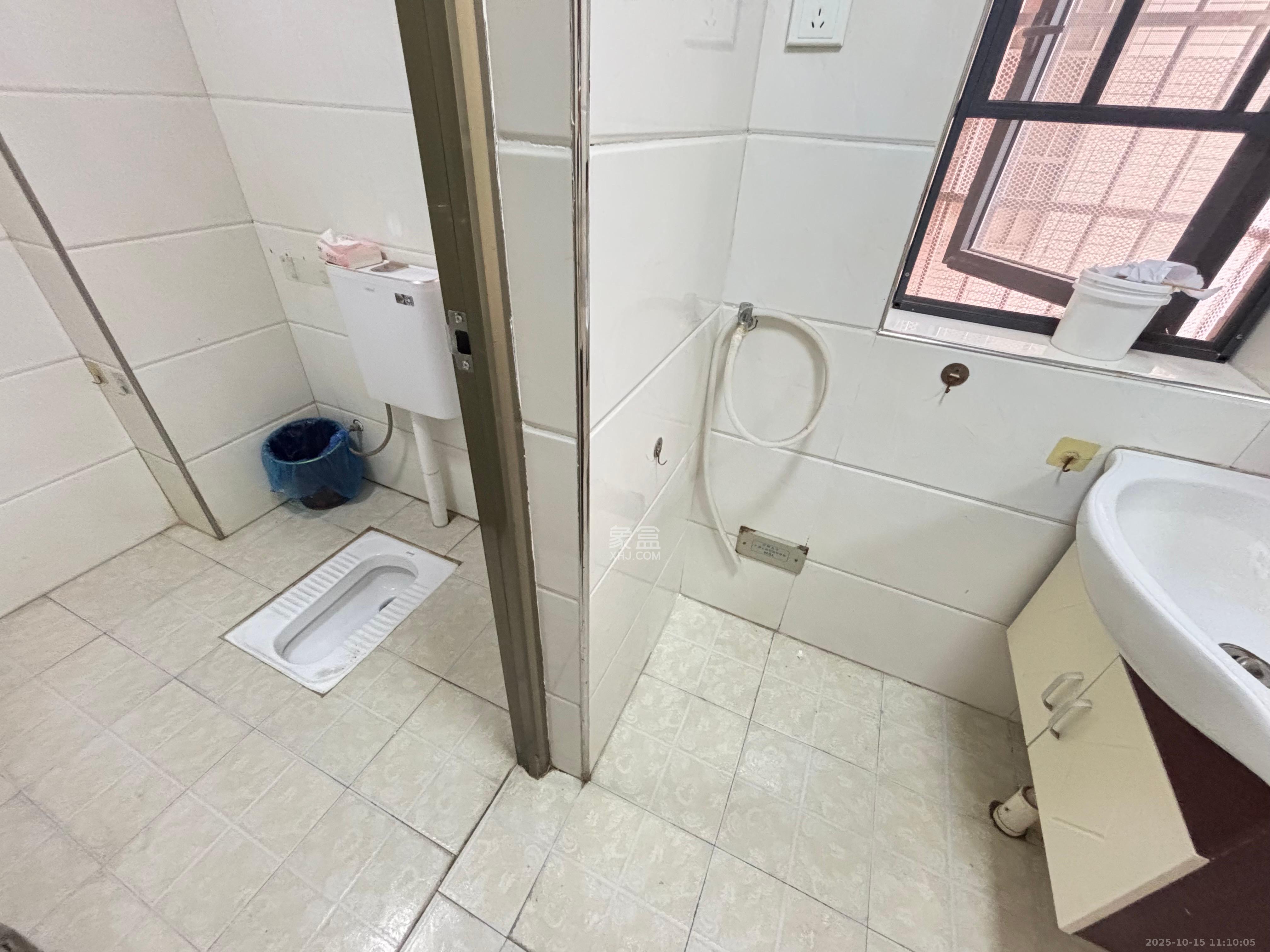 茶山馨苑  2室2厅1卫    2100.0元/月室内图