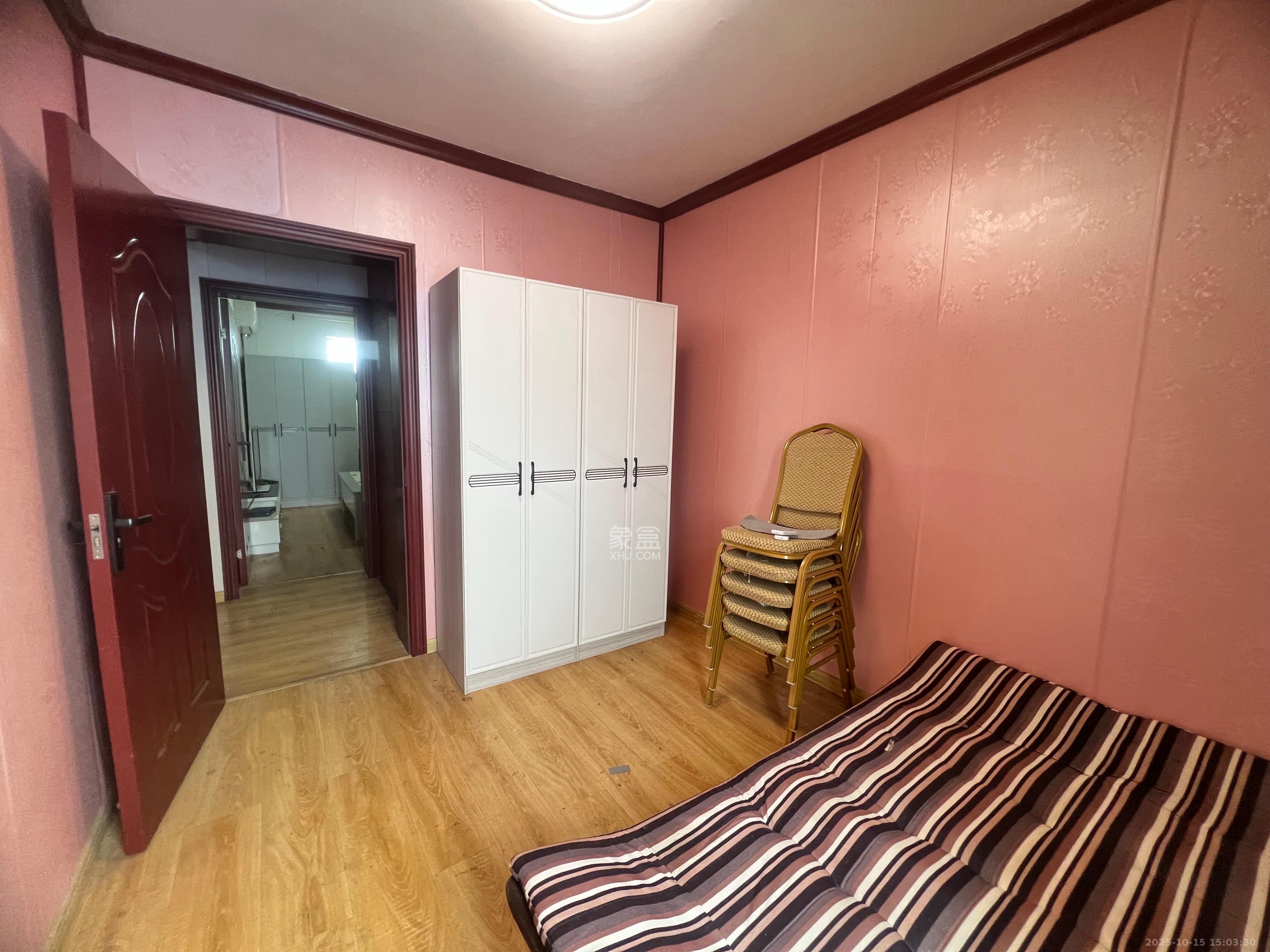 长永佳苑  3室2厅2卫    2000.0元/月室内图