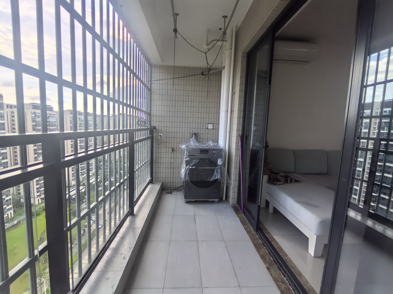 蓝城印象  3室2厅1卫    3500.0元/月 蓝城印象  3室2厅1卫    3500.0元/月室内图