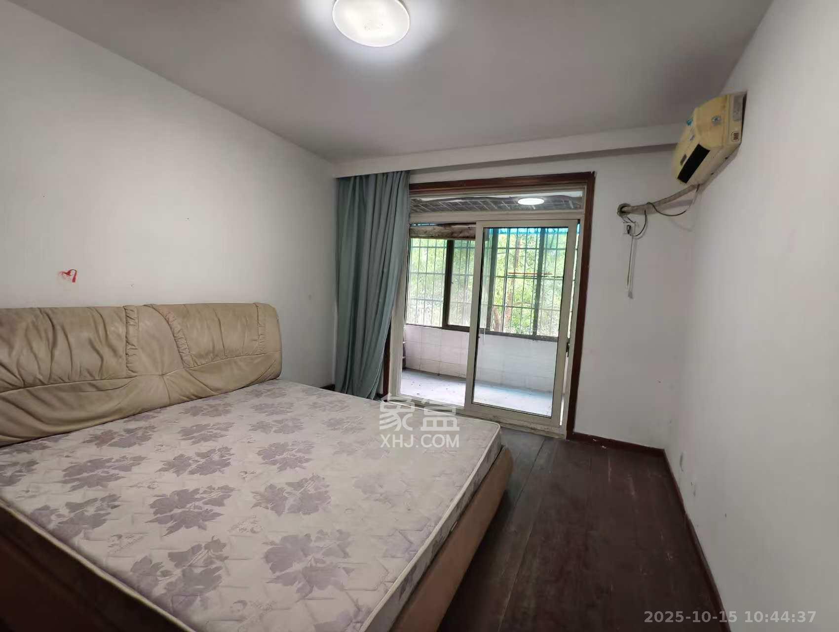 新世纪家园  2室2厅1卫    1800.0元/月 新世纪家园  2室2厅1卫    1800.0元/月室内图