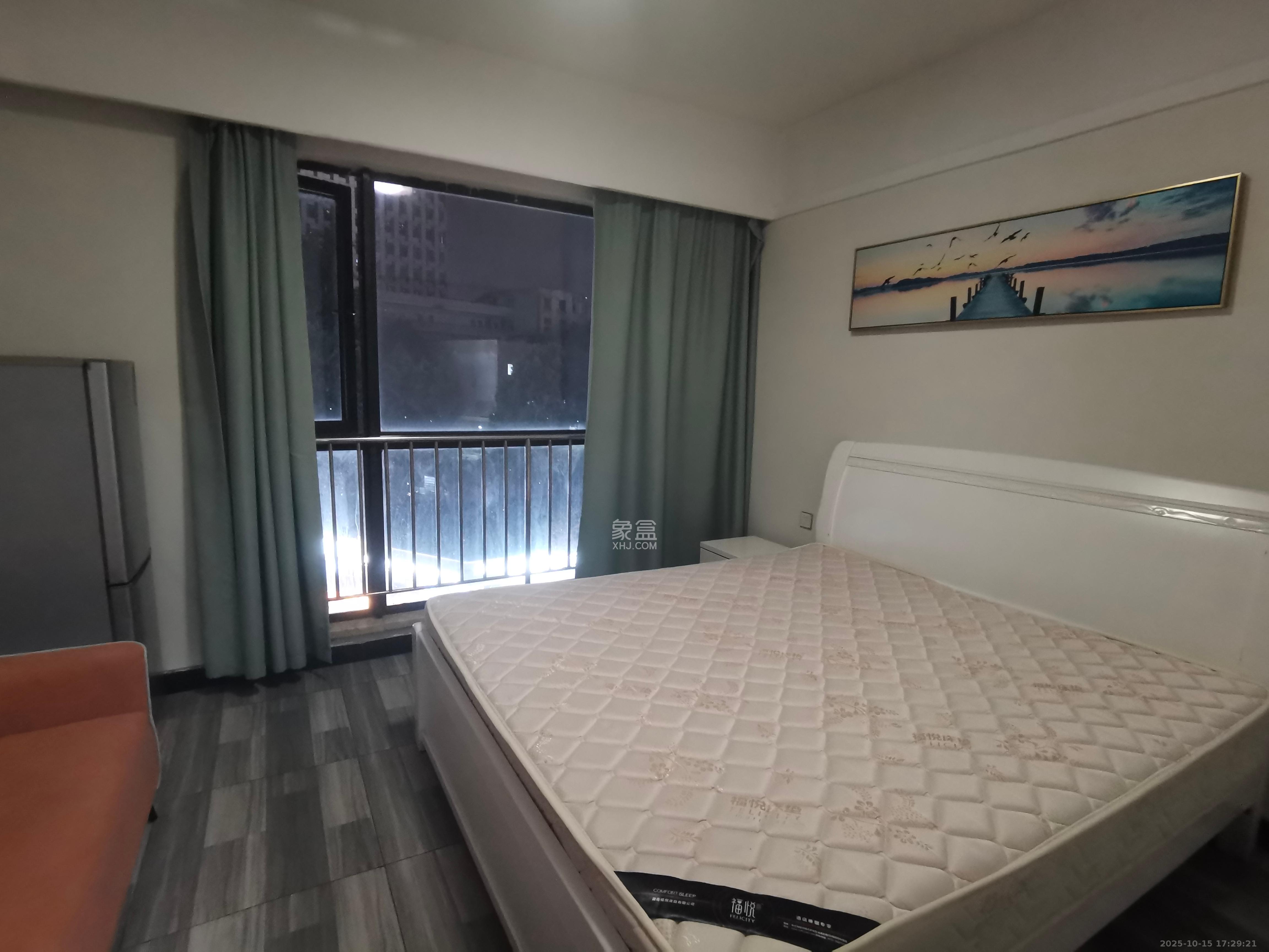 德思勤城市广场(宝格丽公寓)  1室1厅1卫    1500.0元/月 德思勤城市广场(宝格丽公寓)  1室1厅1卫    1500.0元/月室内图