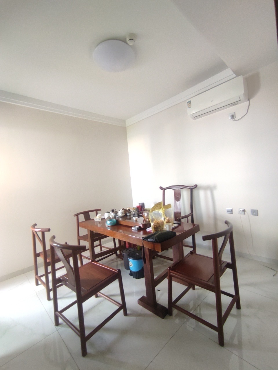 怡和湖城大境  3室2厅1卫    3600.0元/月室内图