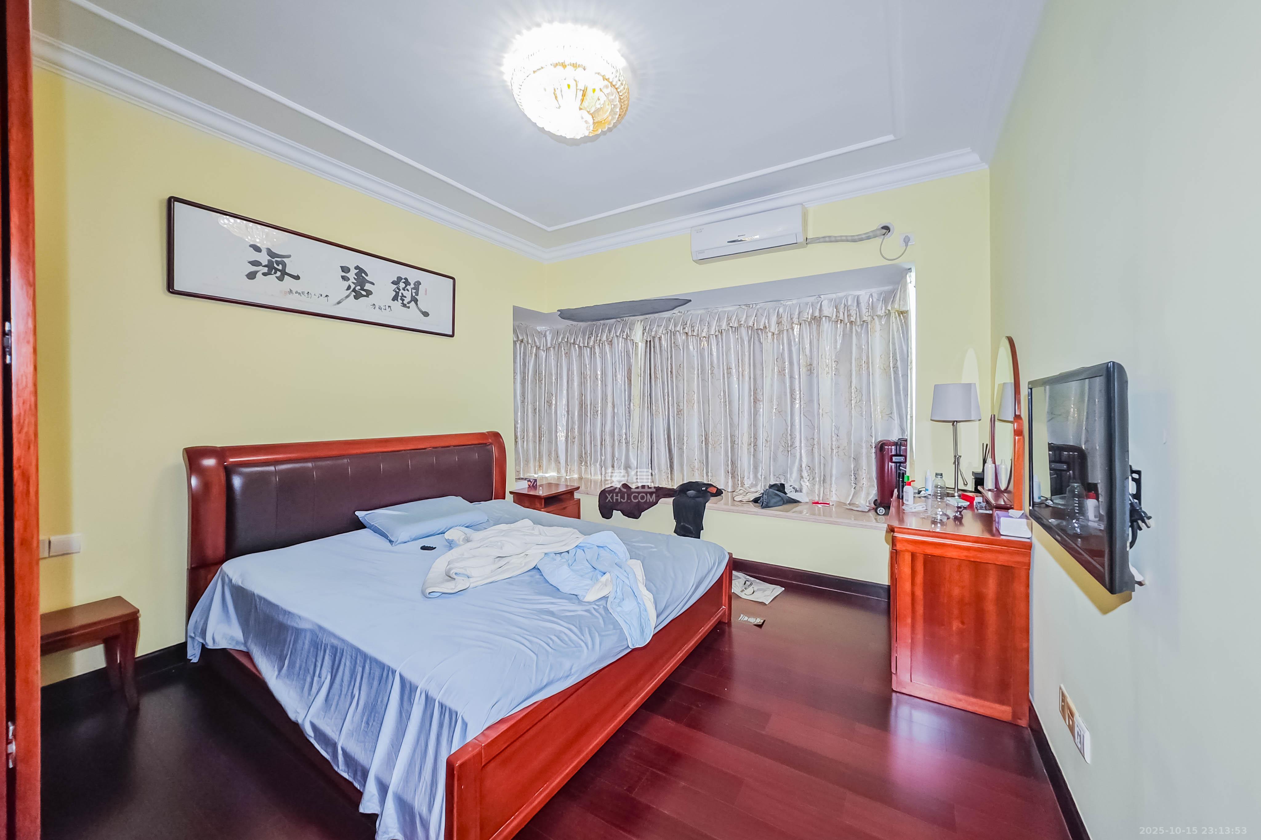 恒大绿洲  3室2厅2卫    102.0万卧室