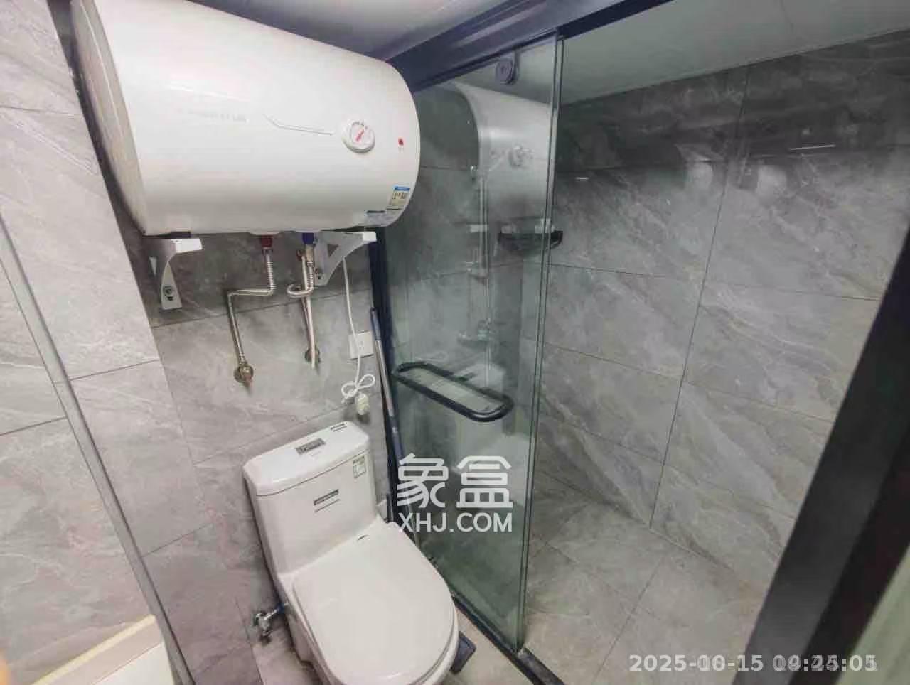 龙湖铂金岛 2室1厅1卫 2500.0元/月 龙湖铂金岛 2室1厅1卫 2500.0元/月室内图