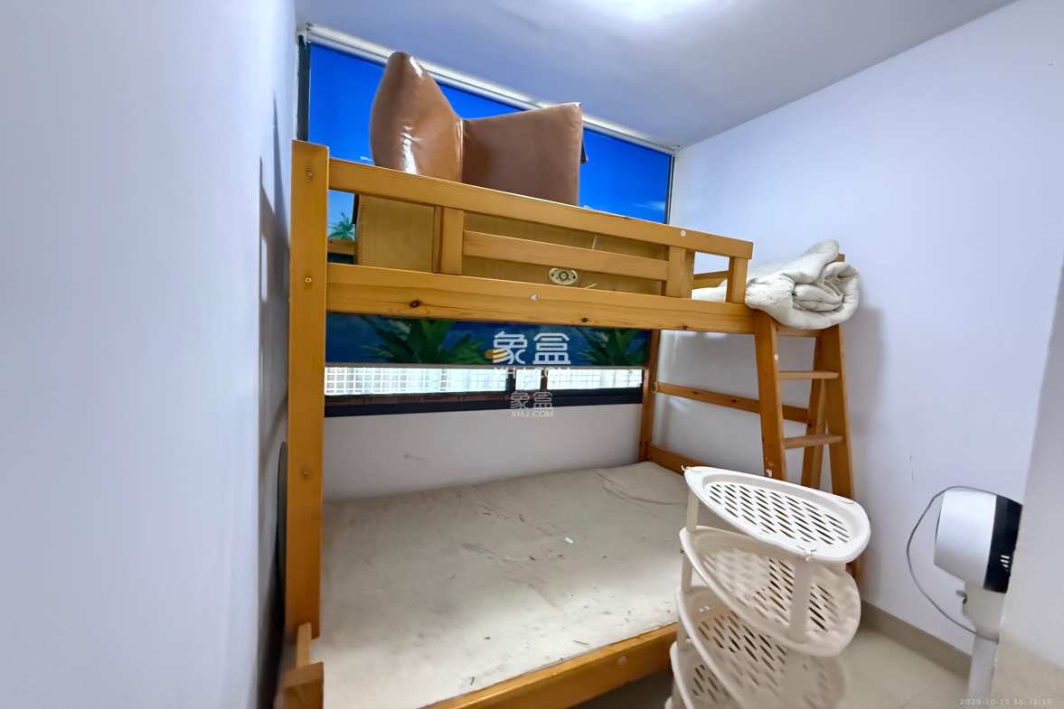 金富星城 1室2厅1卫 1500.0元/月 金富星城 1室2厅1卫 1500.0元/月室内图