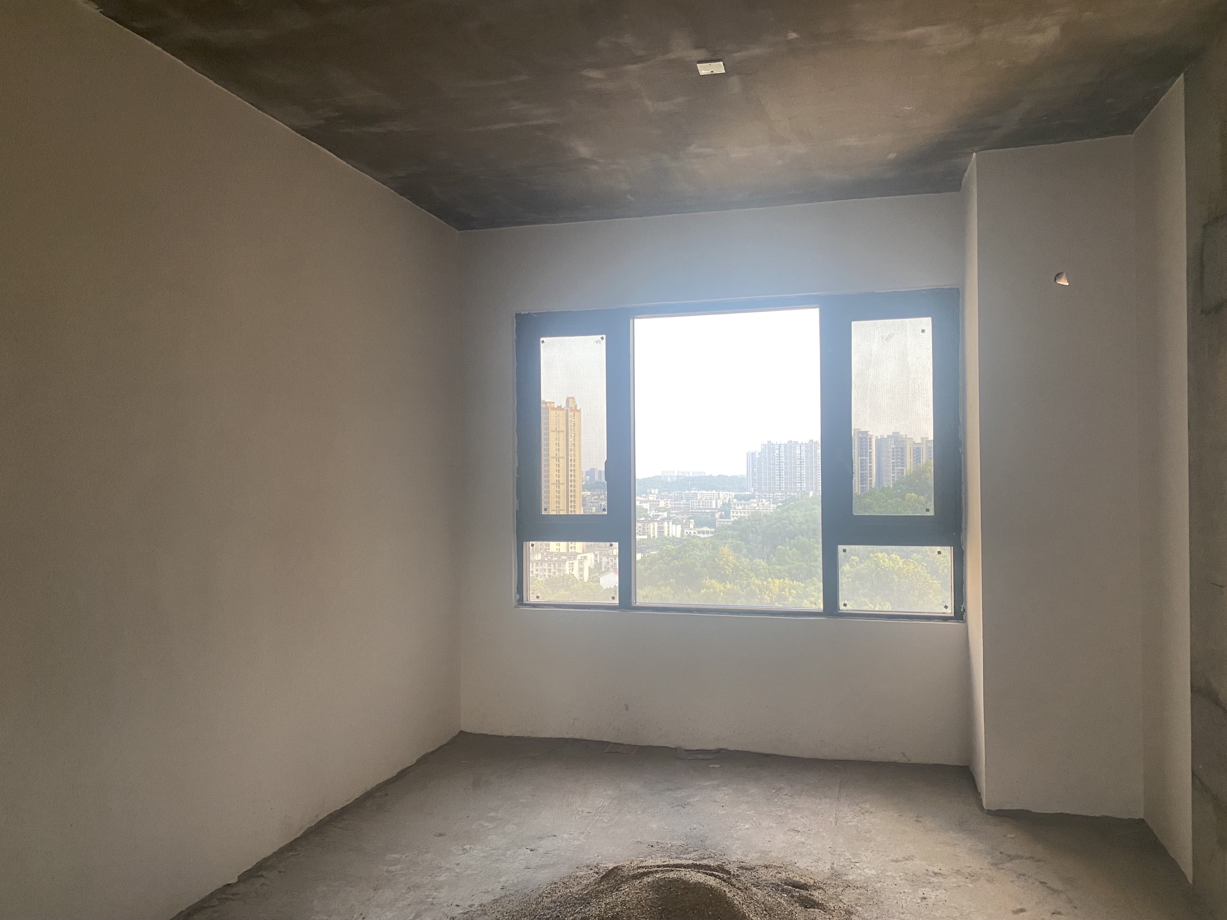 汇方雁归来 4室2厅2卫 88.6万 汇方雁归来 4室2厅2卫 88.6万客厅