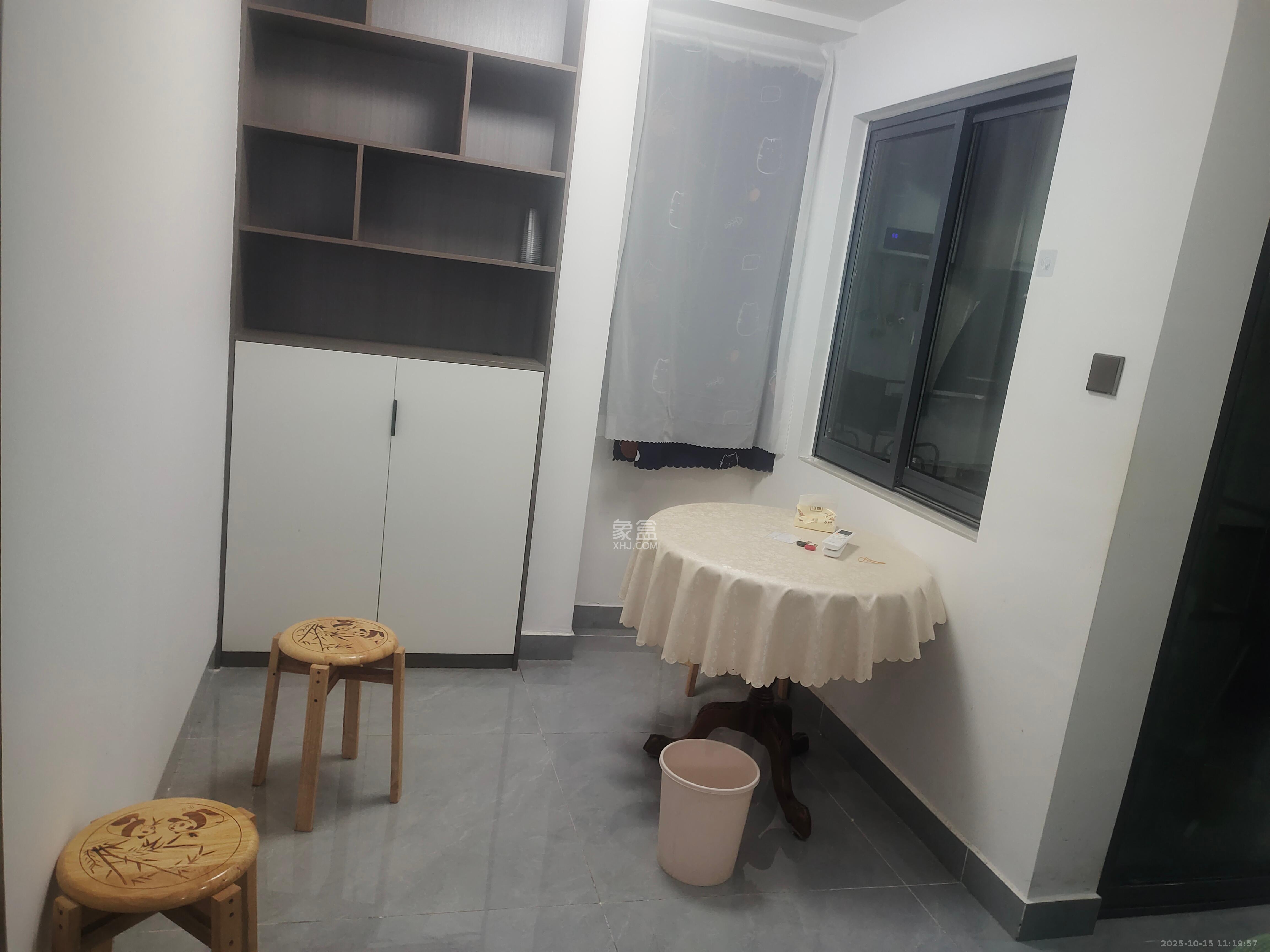 潇湘名城(新里程潇湘名城)  1室0厅0卫    2100.0元/月室内图