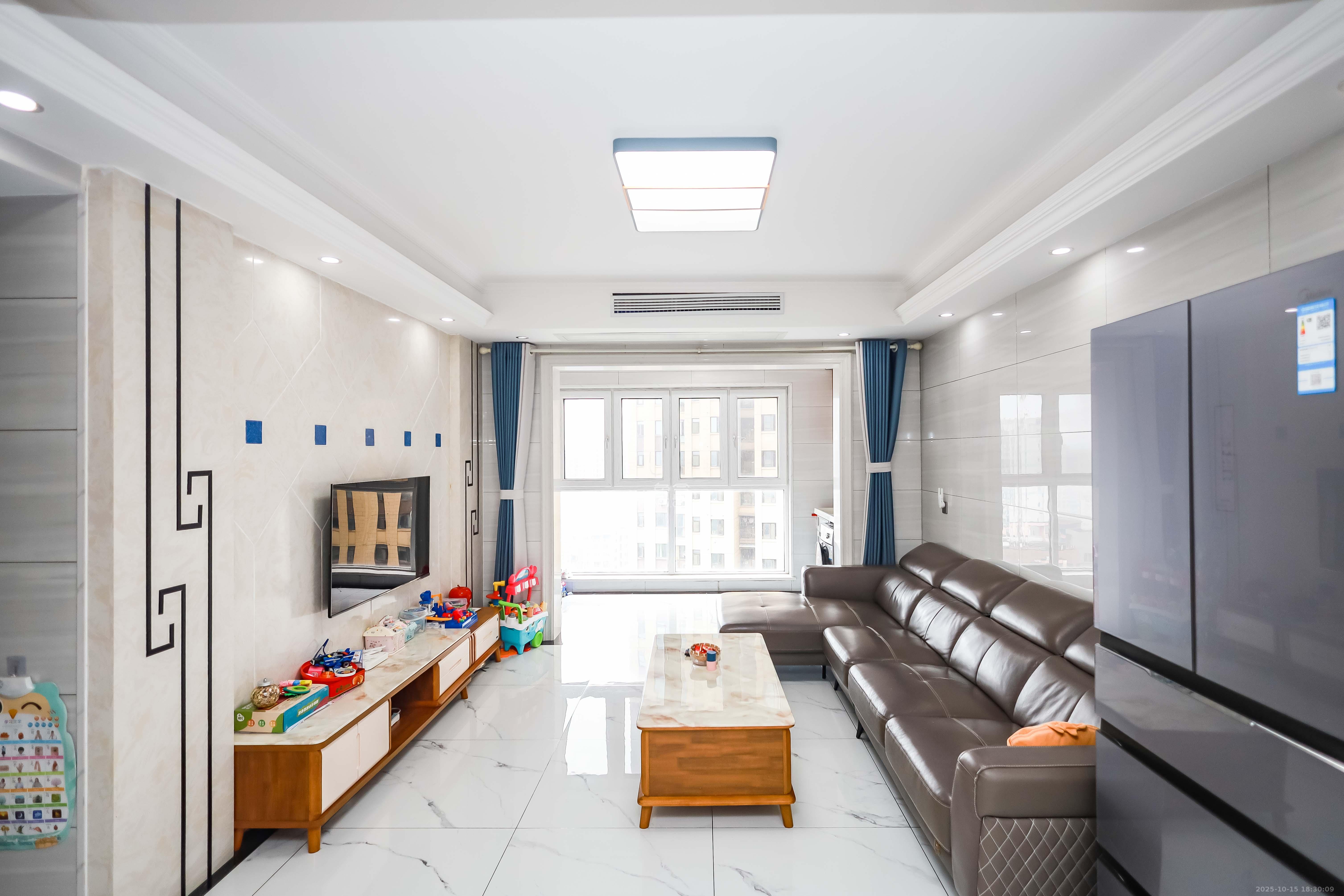 奥克斯缔壹城  3室2厅2卫    110.0万