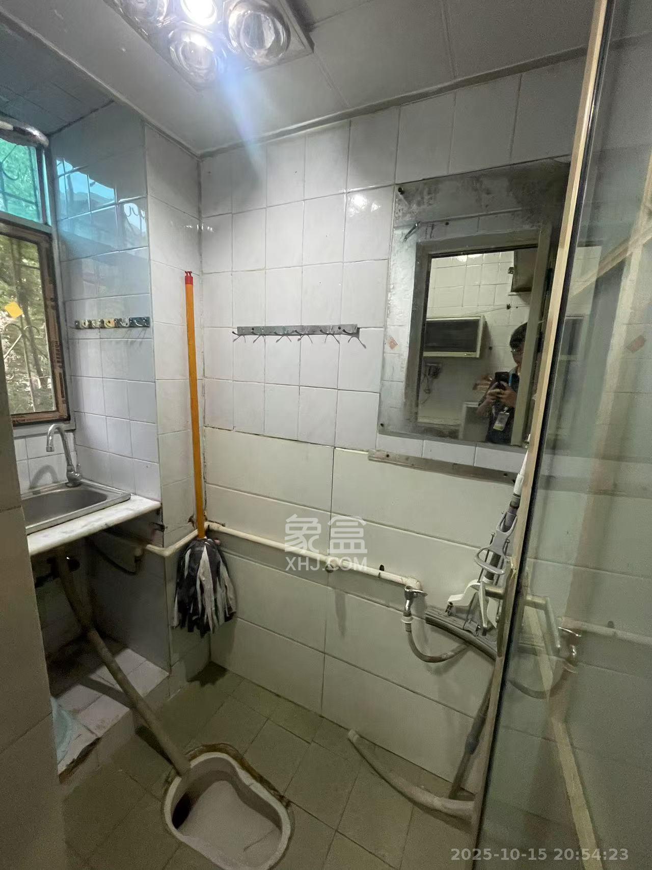 向韶村  1室0厅0卫    1500.0元/月 向韶村  1室0厅0卫    1500.0元/月室内图