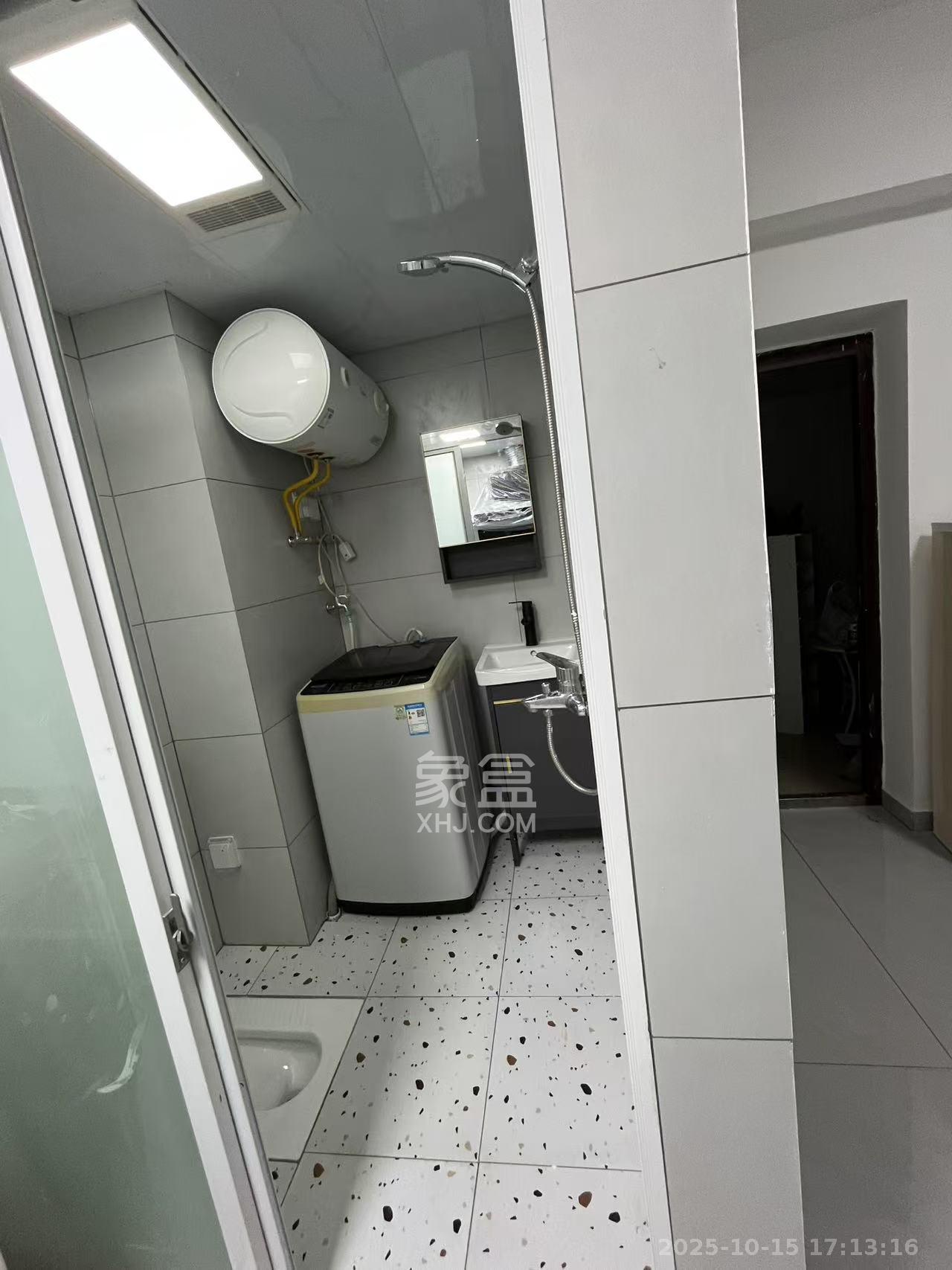 汀兰雅苑  1室1厅1卫    2100.0元/月室内图