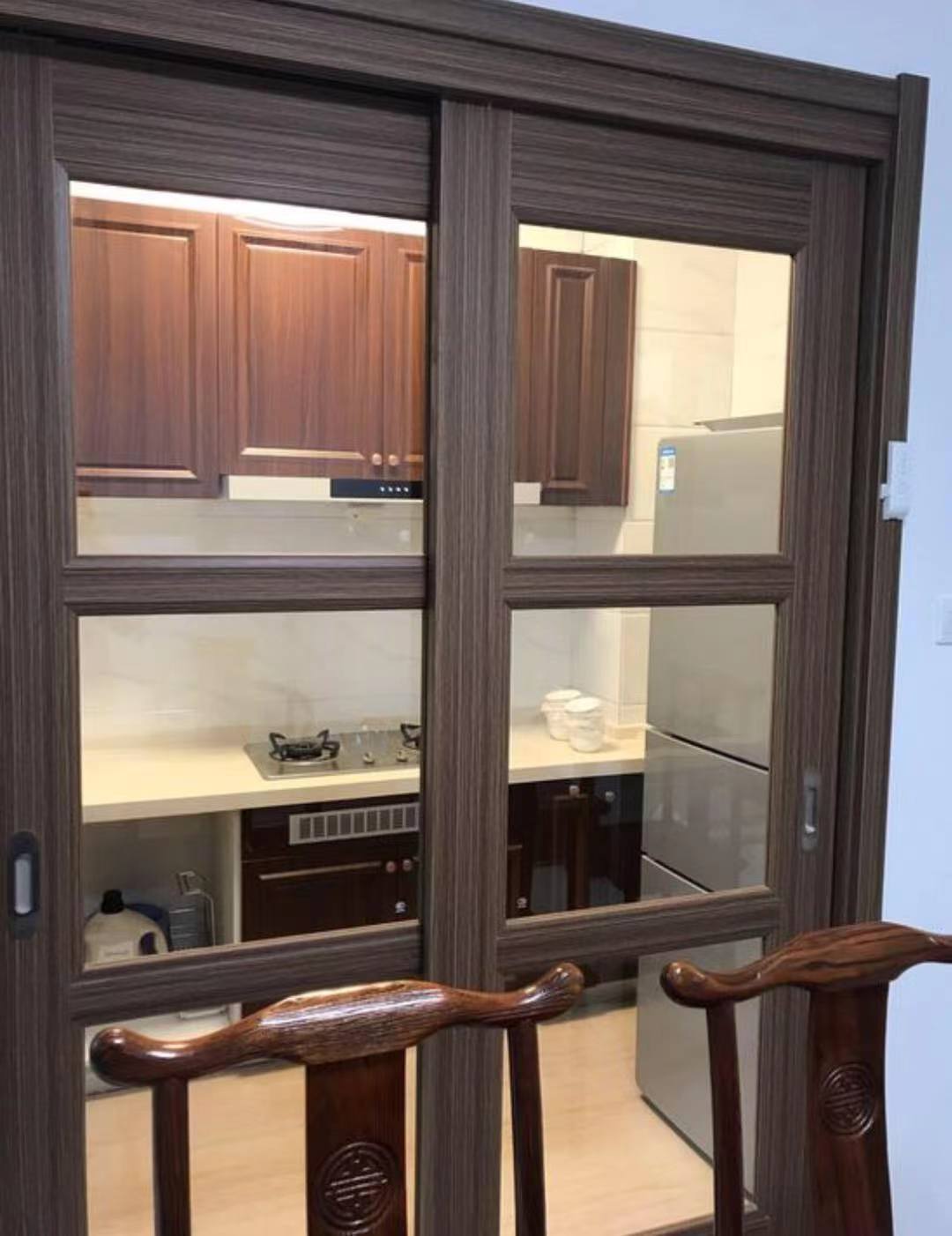 碧桂园一、二期(中央首府) 4室2厅2卫 3500.0元/月 碧桂园一、二期(中央首府) 4室2厅2卫 3500.0元/月室内图