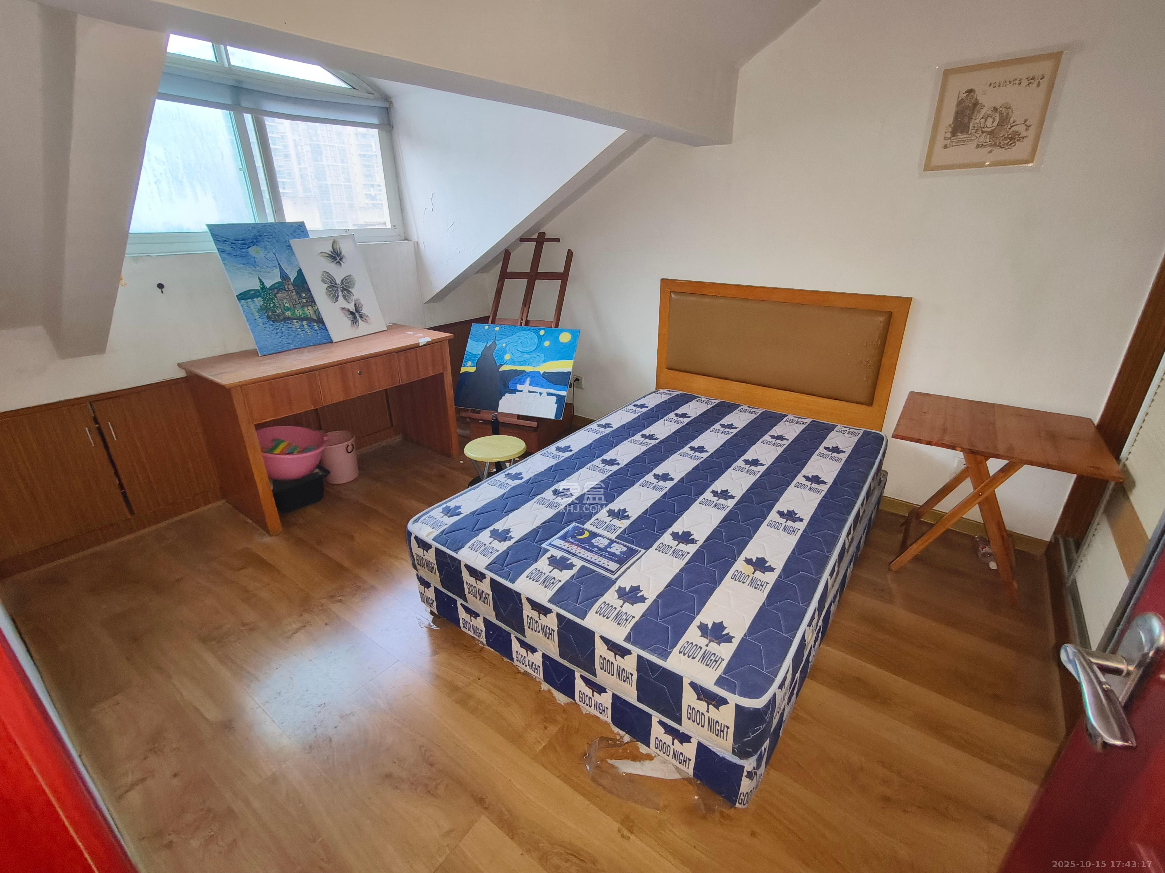 紫薇苑 4室2厅2卫 1800.0元/月 紫薇苑 4室2厅2卫 1800.0元/月室内图