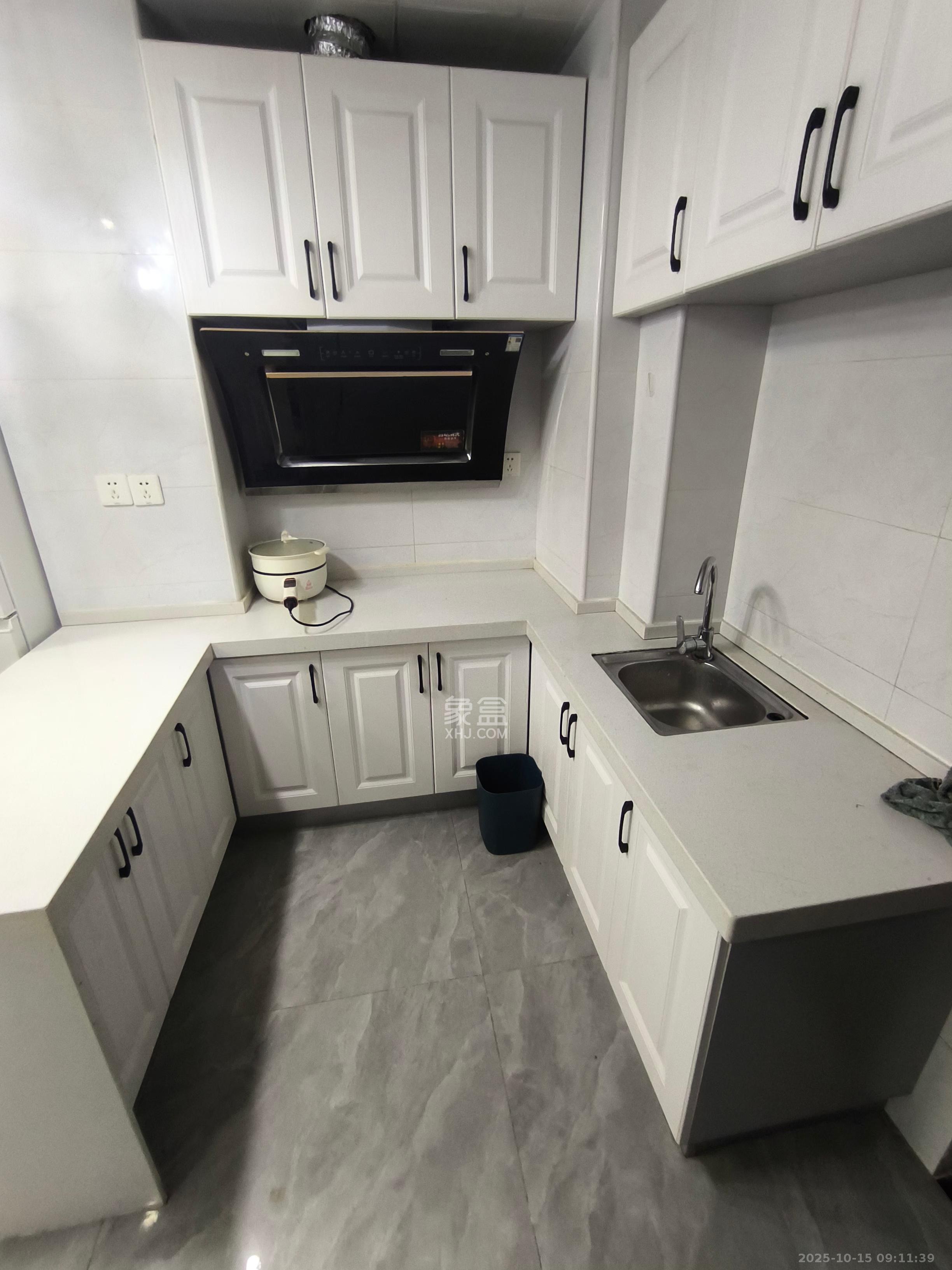 鑫远御文台一期 2室1厅1卫 1600.0元/月 鑫远御文台一期 2室1厅1卫 1600.0元/月室内图