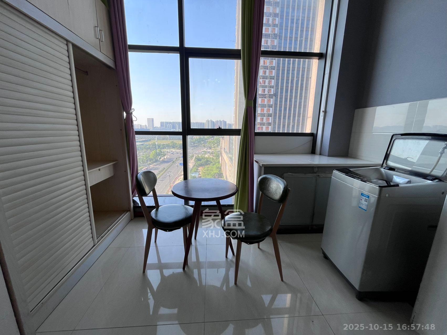 华侨假日中心（晟华苑）  1室0厅1卫    1400.0元/月室内图