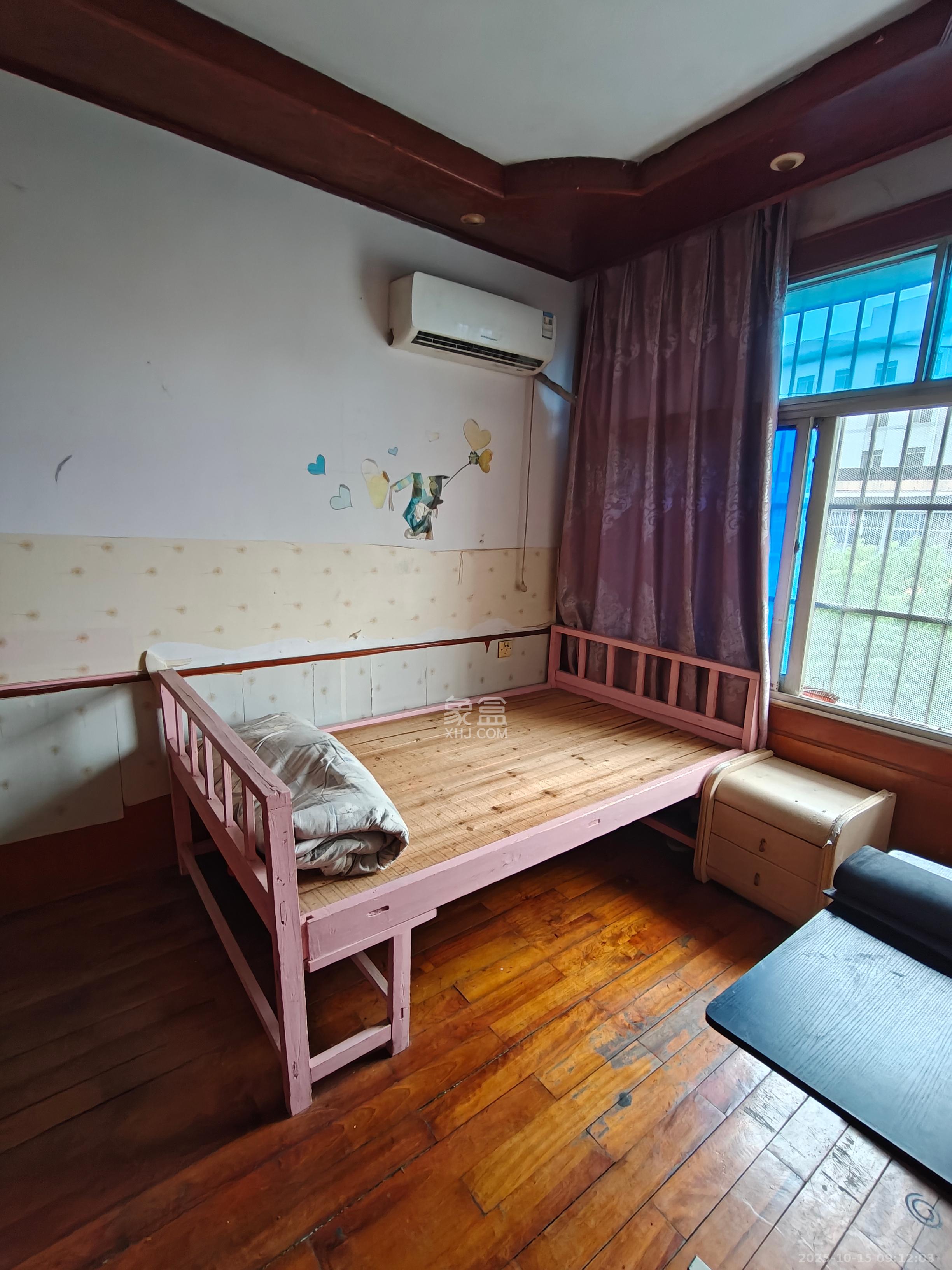 赤岗小区（一二三片）  3室1厅1卫    1500.0元/月室内图