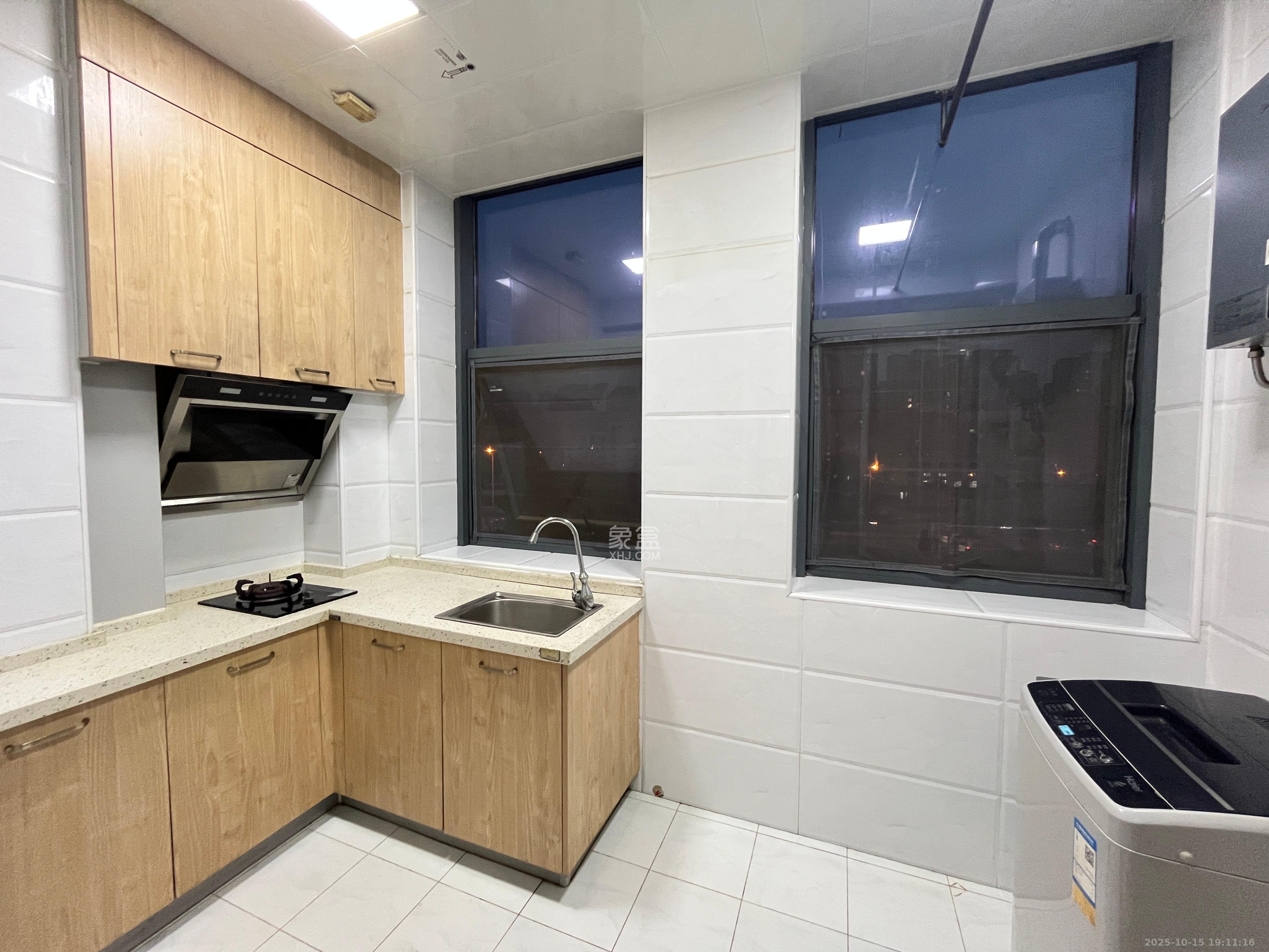 江南华府  1室0厅0卫    1400.0元/月室内图