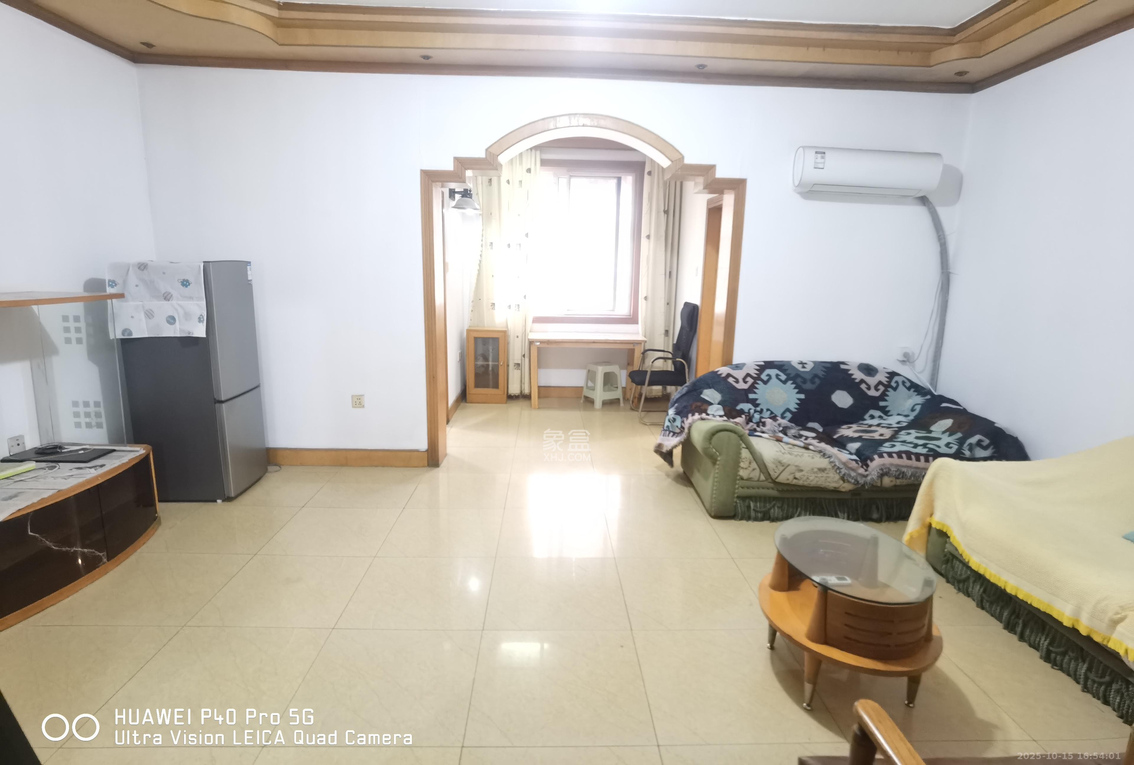 长沙理工大学黄土岭教职工住宅区 2室2厅1卫 1300.0元/月 长沙理工大学黄土岭教职工住宅区 2室2厅1卫 1300.0元/月室内图